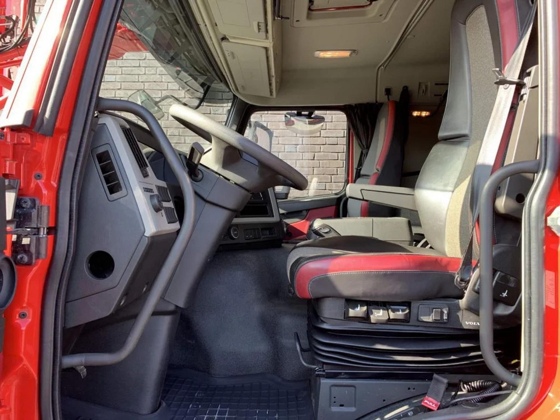Foto 18 van Volvo FM 460 ERKIN WORLD POWER ER 2070 T-4.1 CRANE/KRAN/KRAAN/GRUA/MONTAGEKRAN
