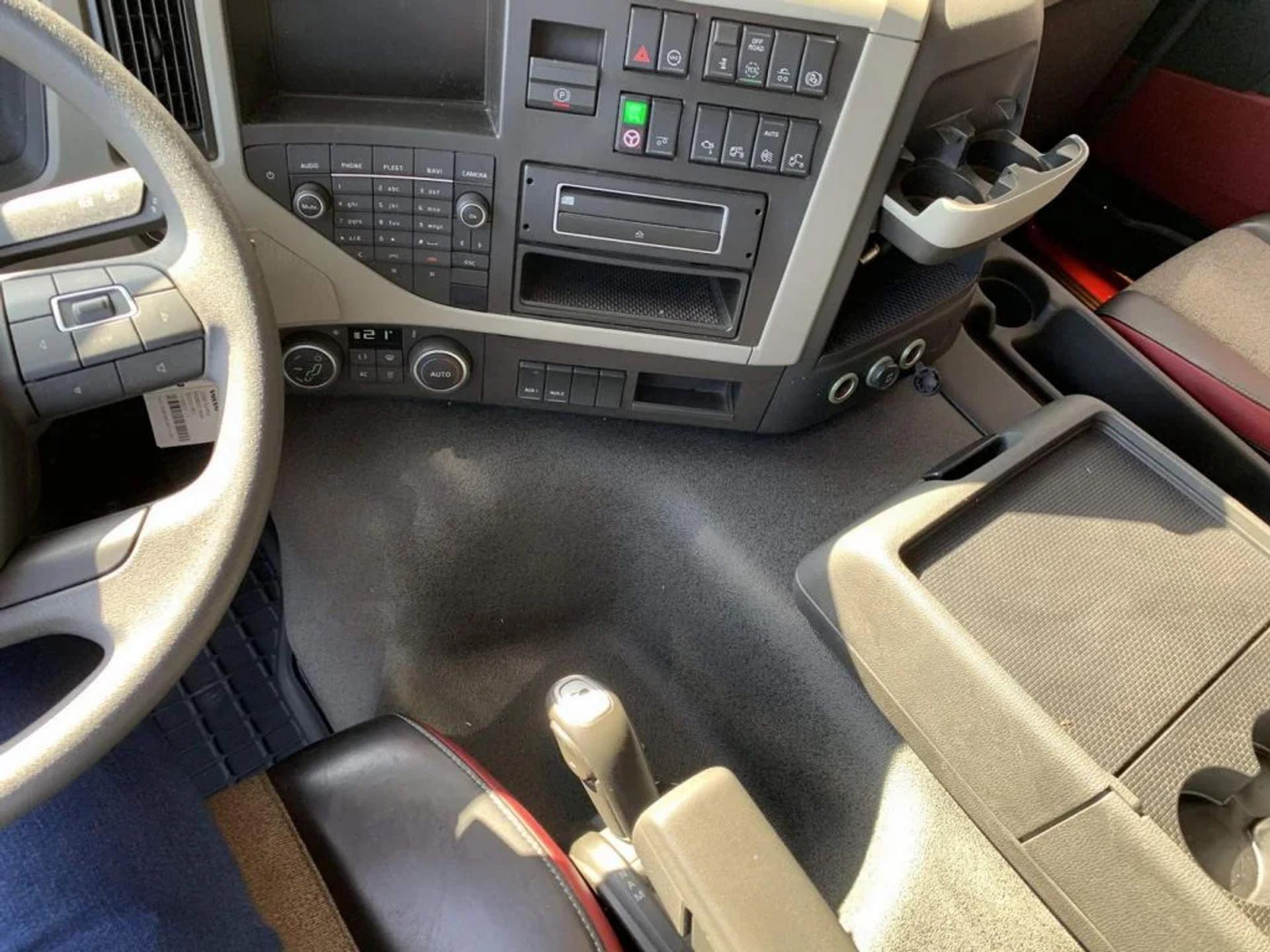 Foto 20 van Volvo FM 460 ERKIN WORLD POWER ER 2070 T-4.1 CRANE/KRAN/KRAAN/GRUA/MONTAGEKRAN