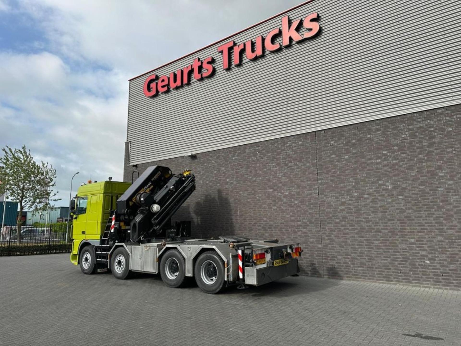Foto 11 van DAF XF 430 8X4 TREKKER-BAKWAGEN COMBI + PALFINGER PK 100002 H KRAAN/KRAN/CRANE/GRUA