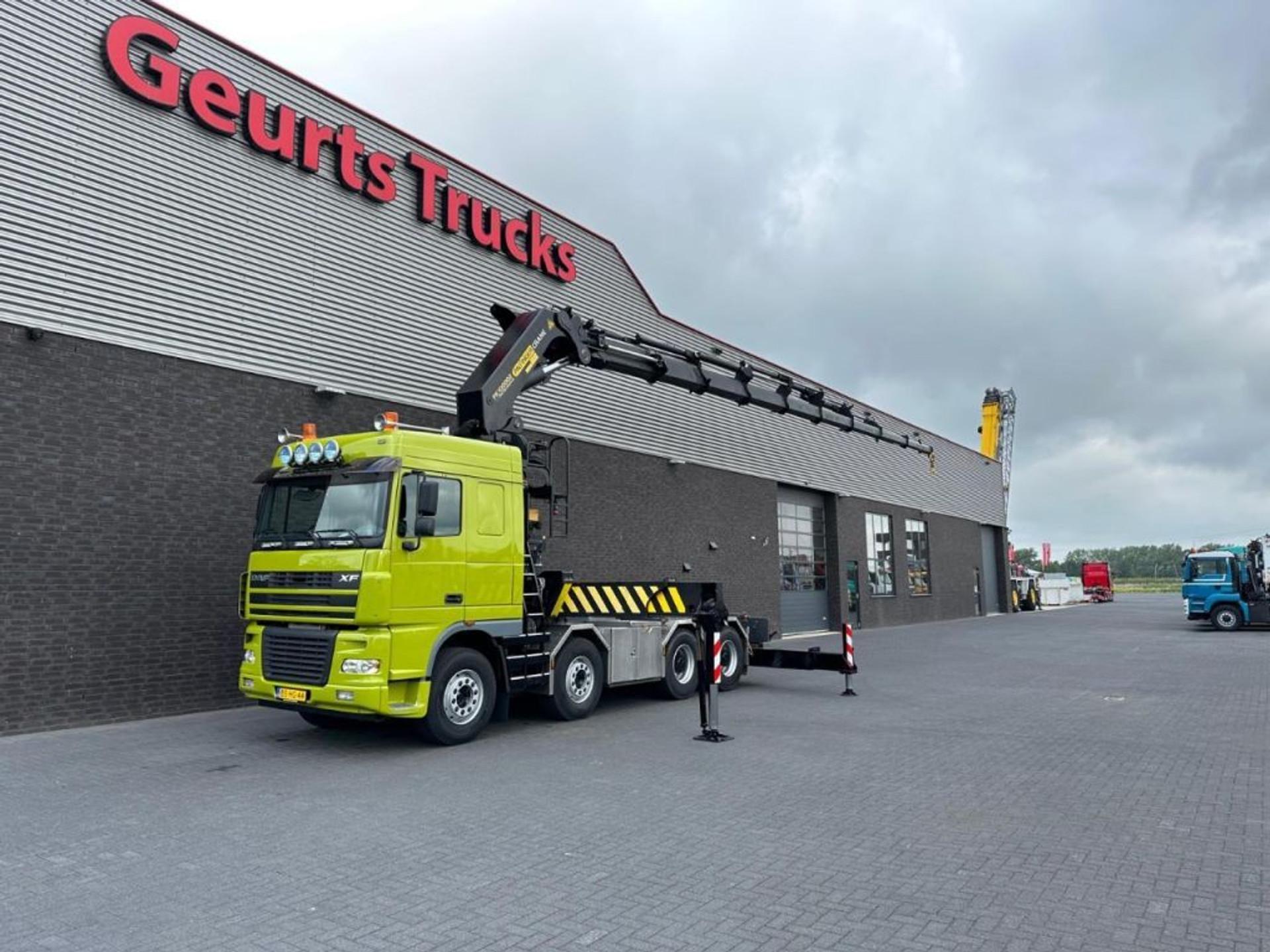 Foto 2 van DAF XF 430 8X4 TREKKER-BAKWAGEN COMBI + PALFINGER PK 100002 H KRAAN/KRAN/CRANE/GRUA