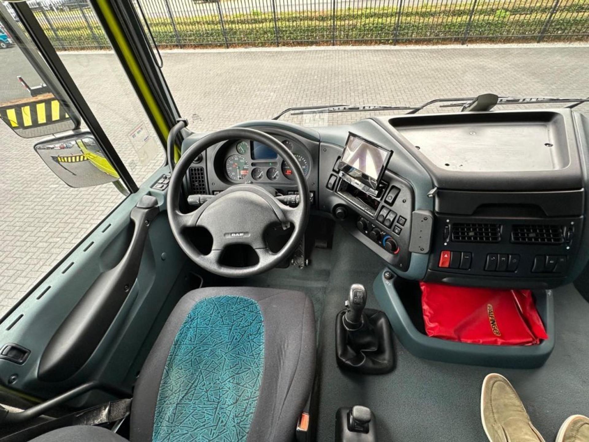 Foto 35 van DAF XF 430 8X4 TREKKER-BAKWAGEN COMBI + PALFINGER PK 100002 H KRAAN/KRAN/CRANE/GRUA