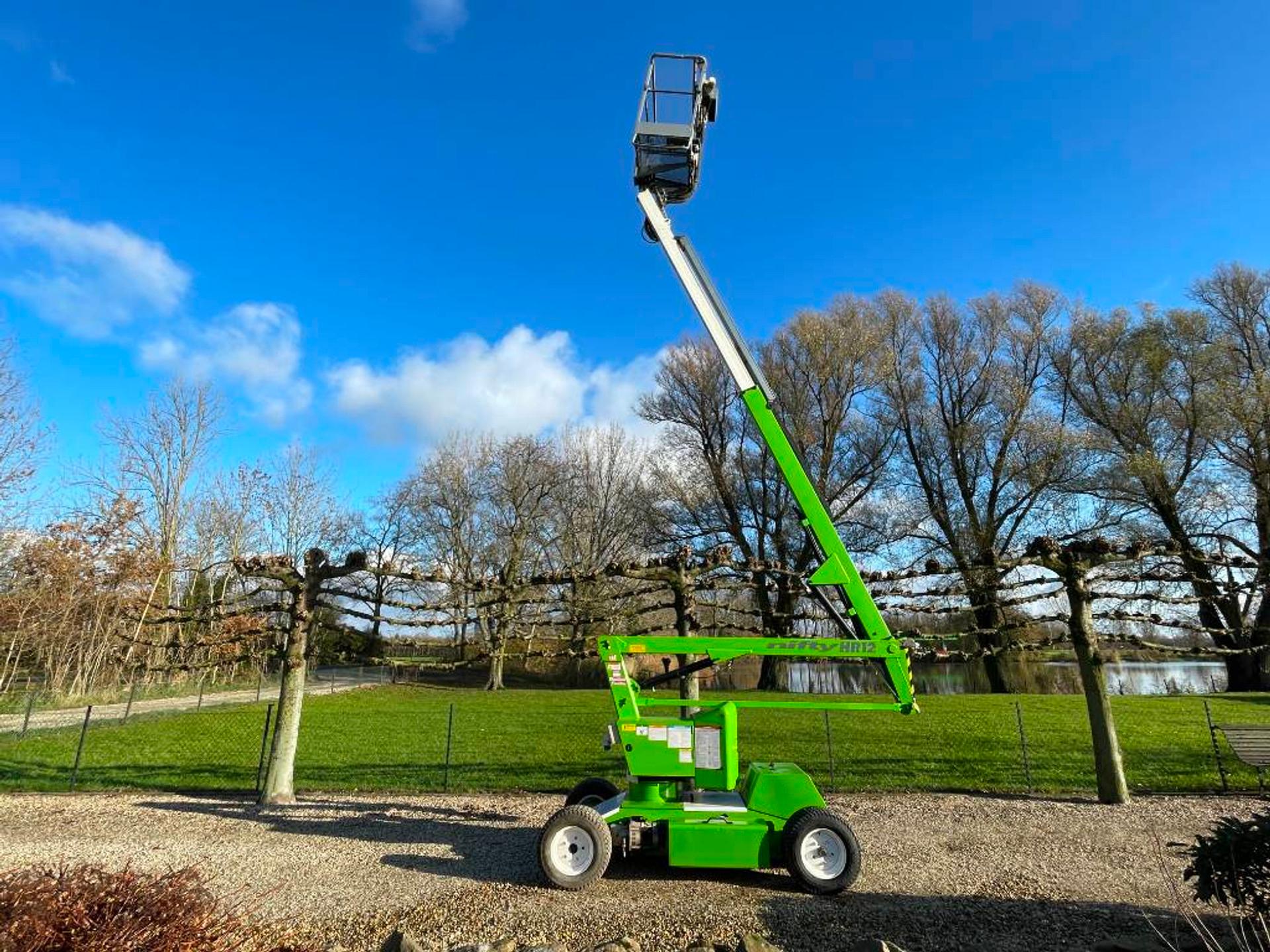 Foto 14 van Niftylift HR 12 N D E Knikarm hoogwerker