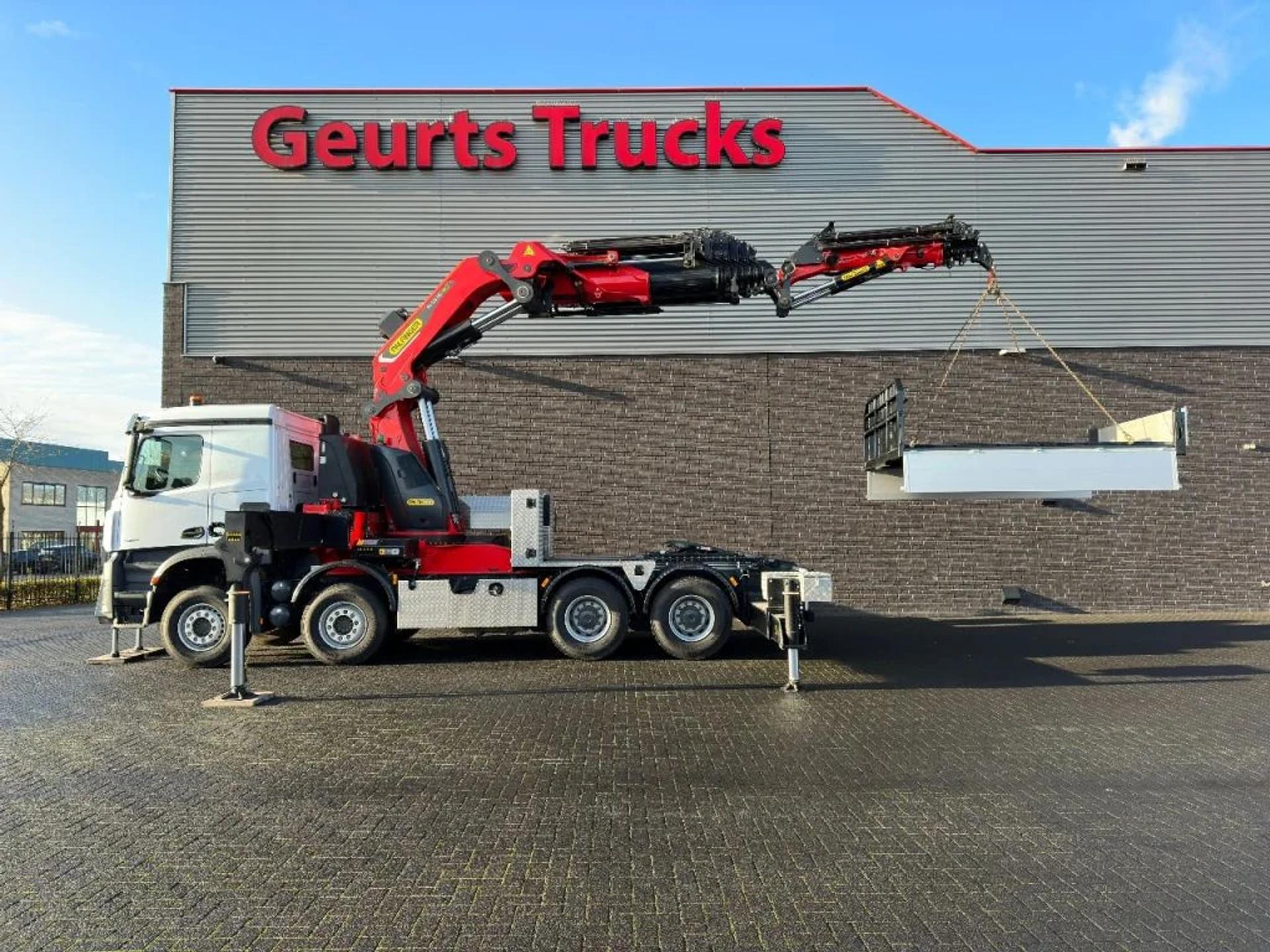 Foto 9 van Mercedes-Benz Arocs 3251 8X4 TREKKER-BAKWAGEN COMBI + PALFINGER PK 135.002 G TEC7 + JIB PJ190 E DPS-C NEW/KRAAN/KRAN/CRANE/GRUA