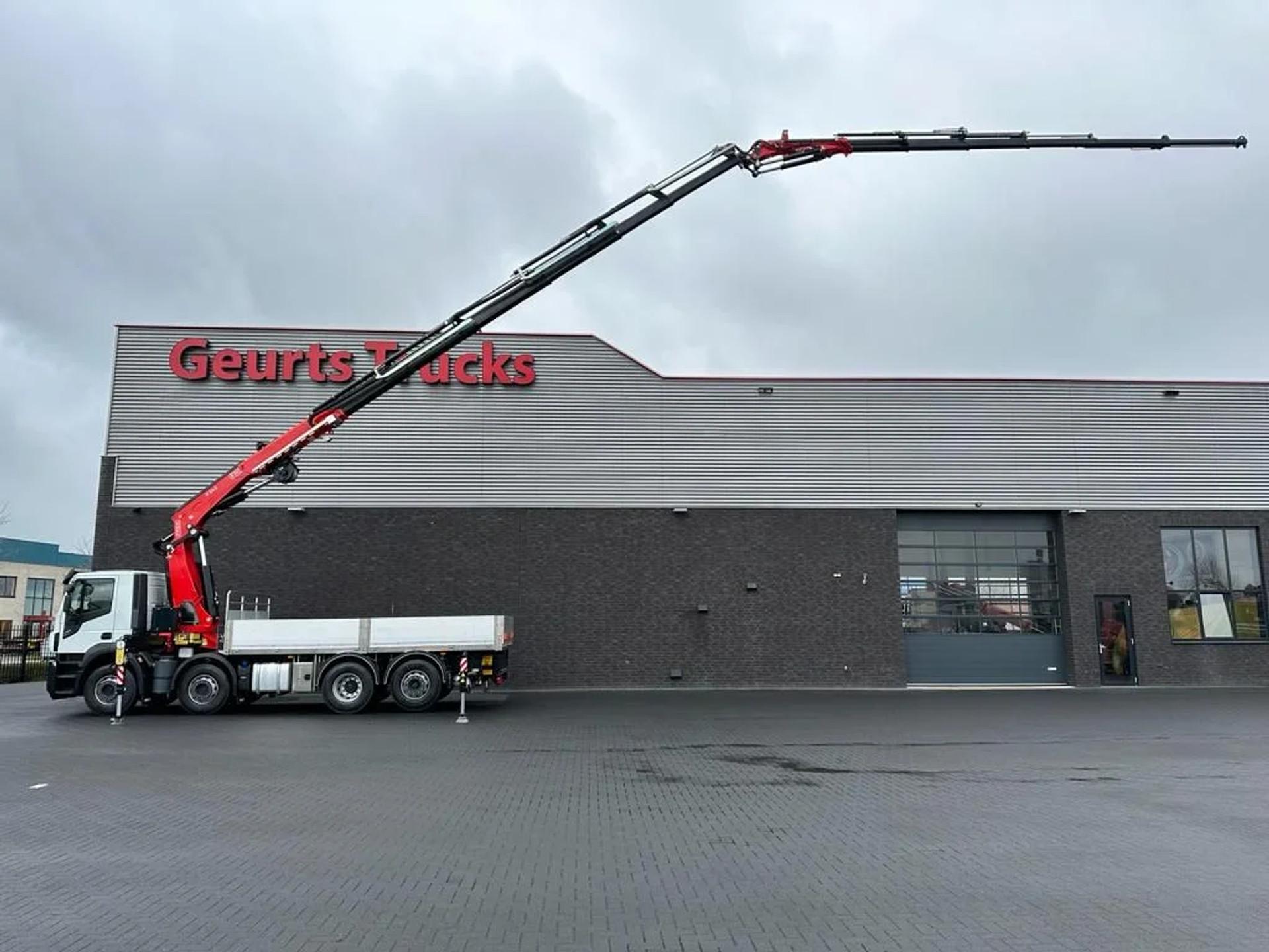 Foto 1 van Iveco Stralis 480 X-WAY 8X2 + FASSI 545RA.2.26 + JIB L426 KRAAN/KRAN/CRANE/GRUA