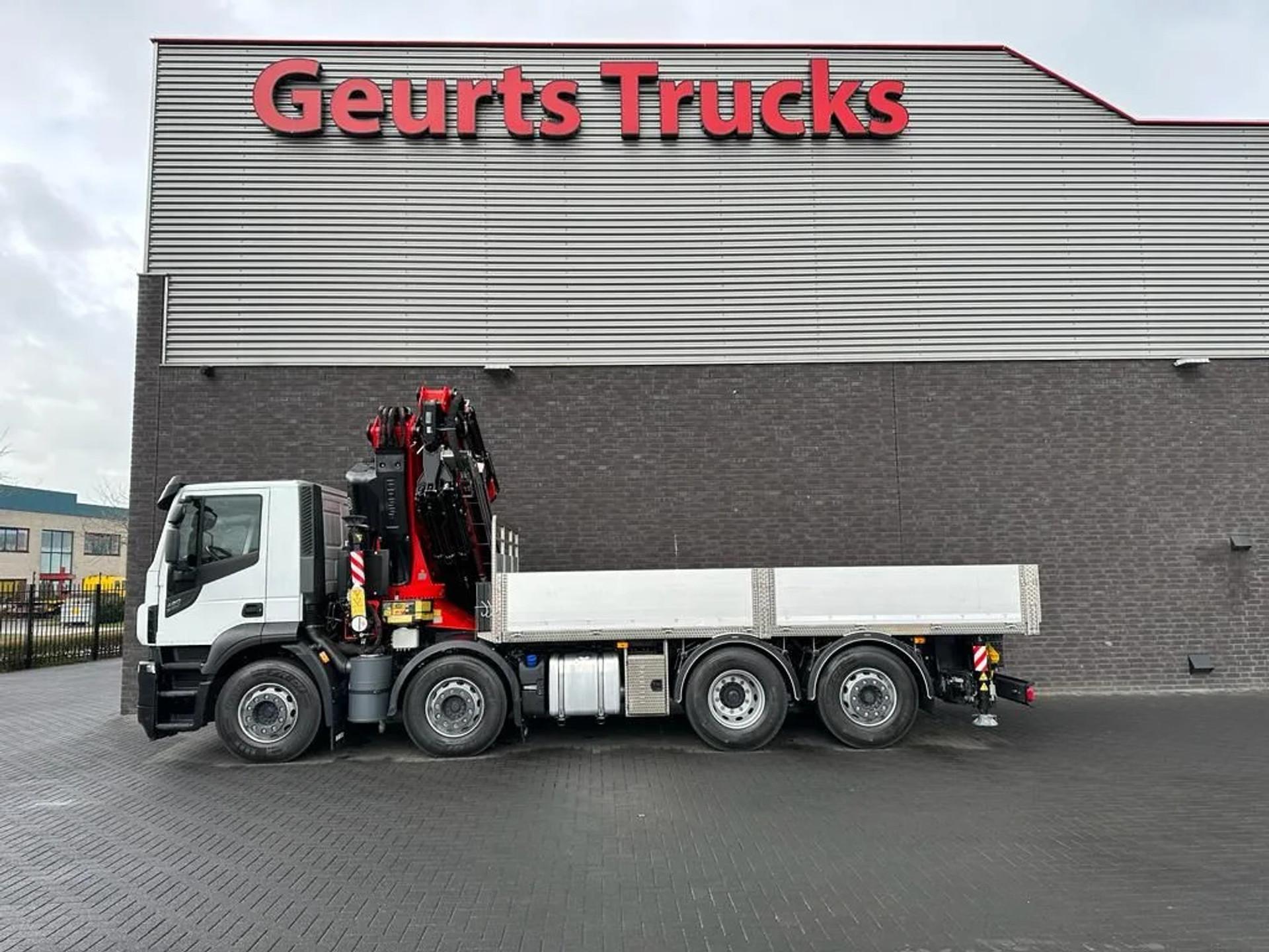 Foto 6 van Iveco Stralis 480 X-WAY 8X2 + FASSI 545RA.2.26 + JIB L426 KRAAN/KRAN/CRANE/GRUA