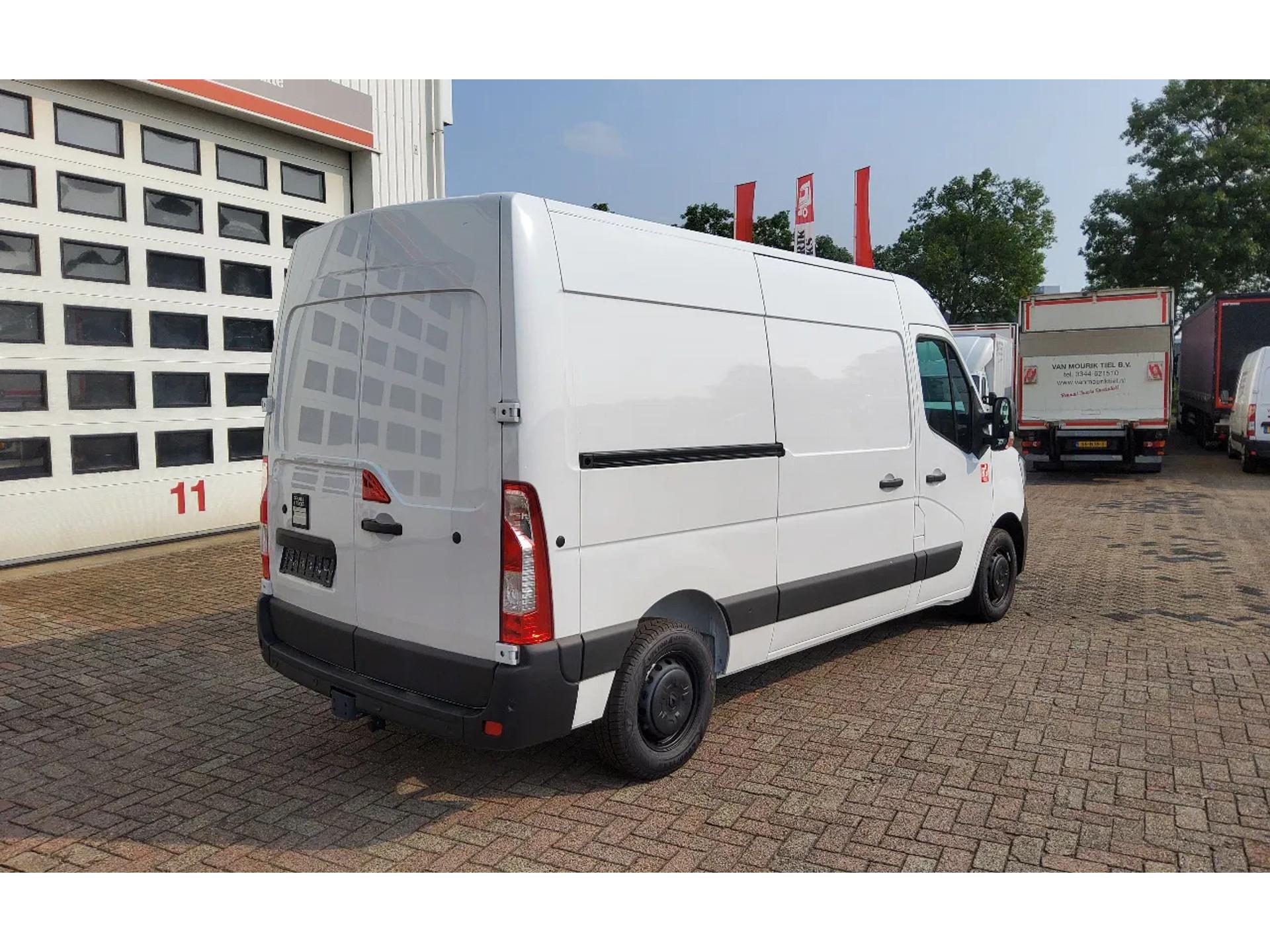 Foto 6 van Renault 150.35 EURO 6 GESLOTEN L2H2 WIT - MC 236915