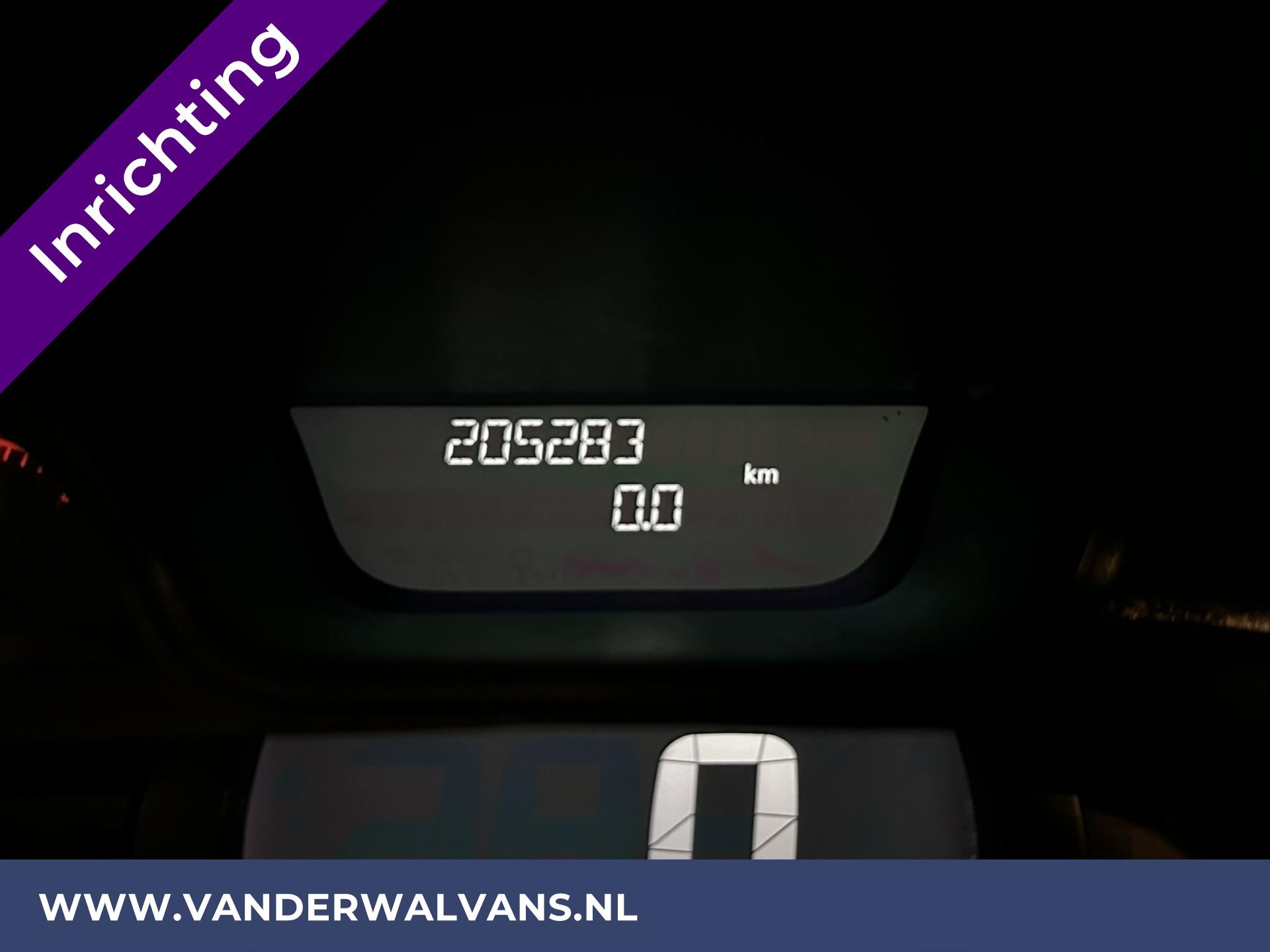 Foto 22 van Opel Vivaro 1.6CDTI 125pk L2H1 inrichting met omvormer Euro6 Airco | Camera | Trekhaak | Cruisecontrol