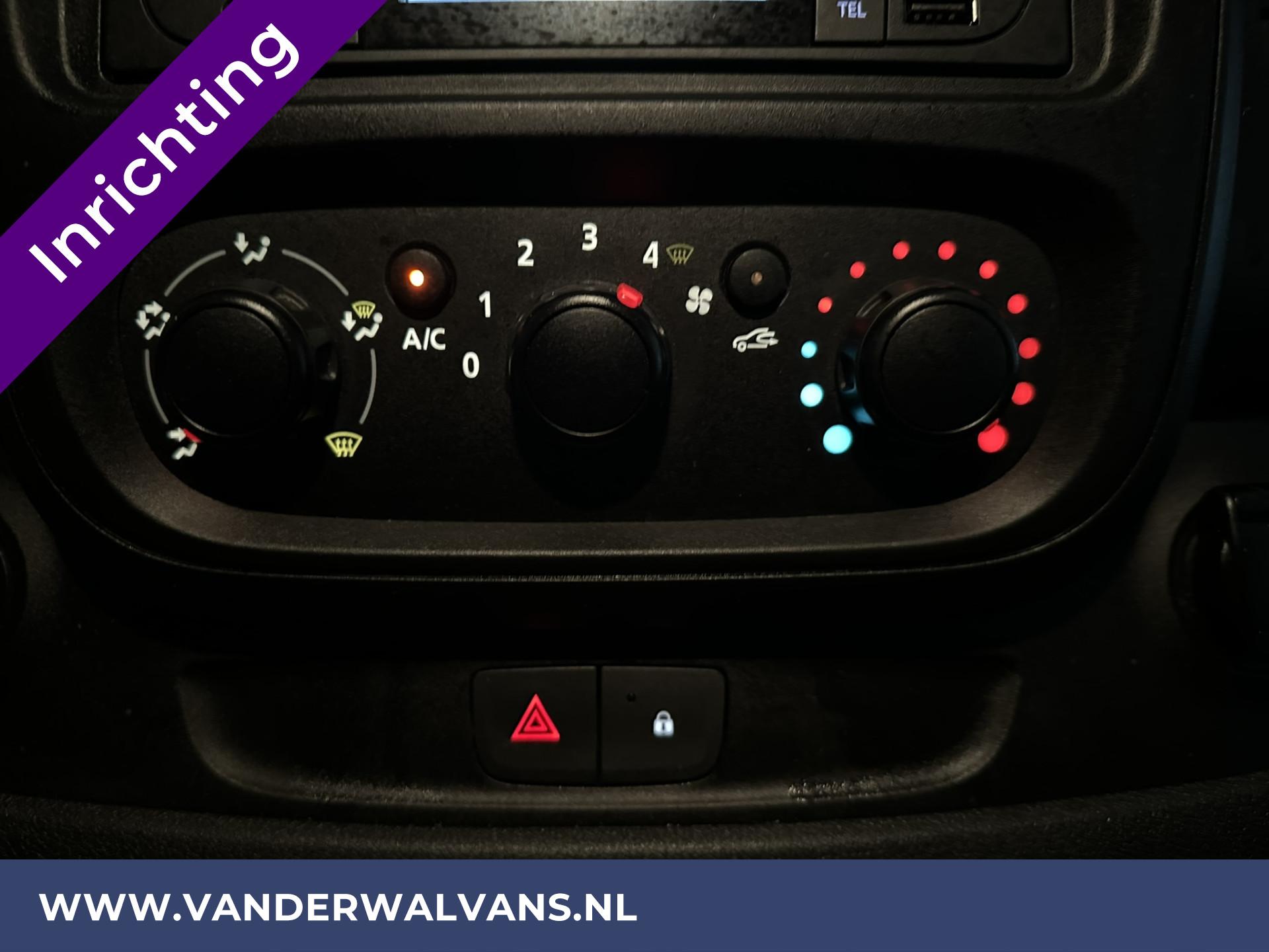 Foto 4 van Opel Vivaro 1.6CDTI 125pk L2H1 inrichting met omvormer Euro6 Airco | Camera | Trekhaak | Cruisecontrol