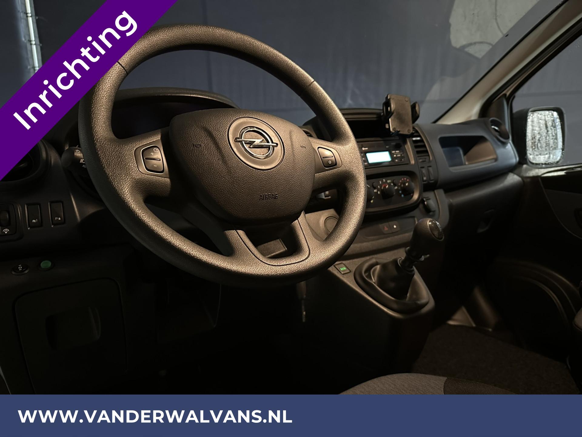 Foto 9 van Opel Vivaro 1.6CDTI 125pk L2H1 inrichting met omvormer Euro6 Airco | Camera | Trekhaak | Cruisecontrol