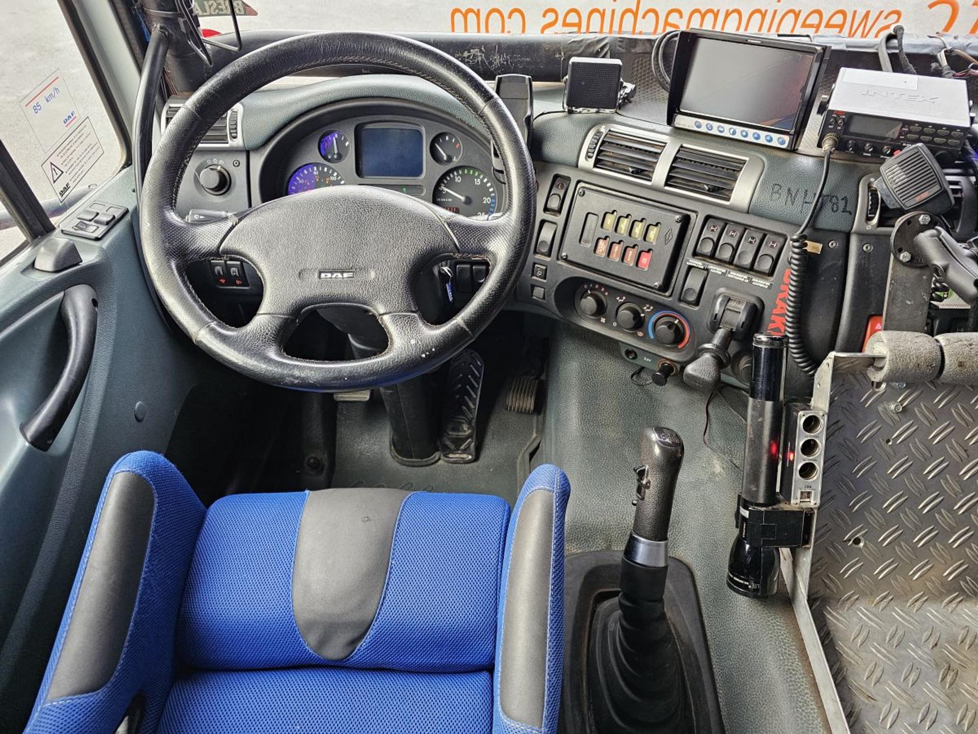 Foto 10 van Ginaf X3331 6X6 DAF / SERVICE / RALLY / T5 / DAKAR