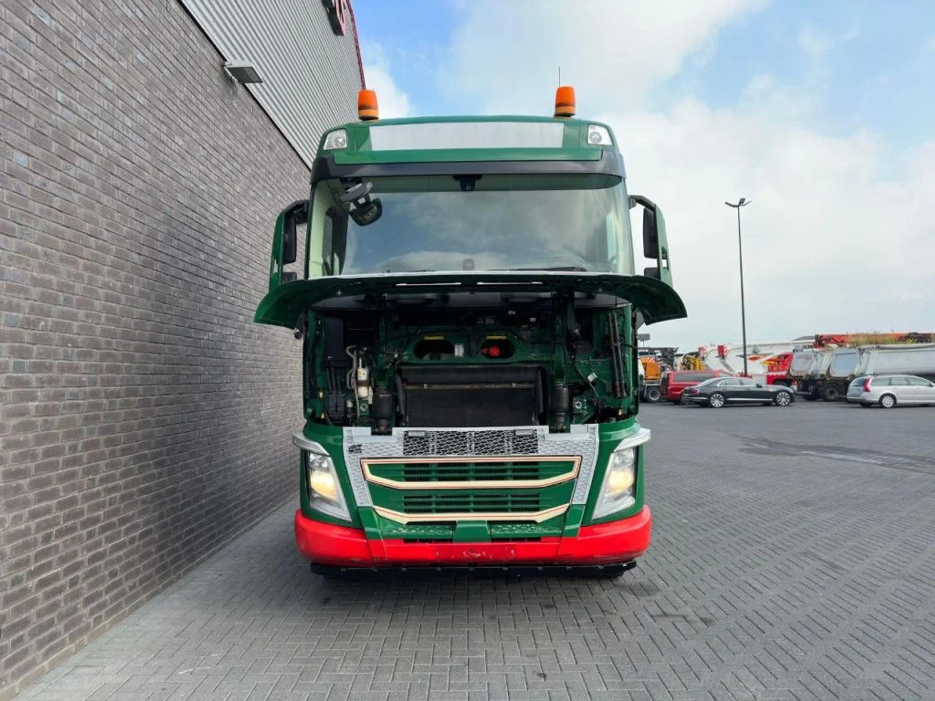 Foto 8 van Volvo FH 500 6X4 TREKKER/TRACTOR/SZM EURO 6 HYDRAULIC