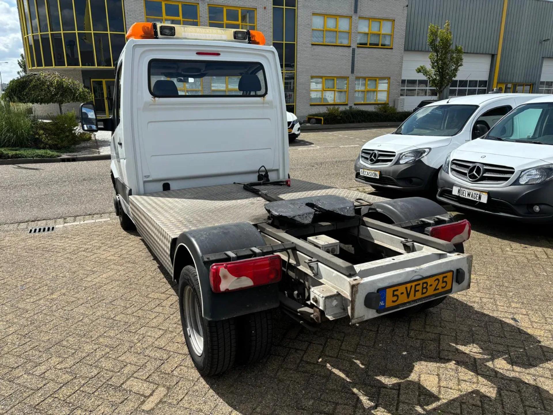 Foto 7 van Mercedes-Benz 516CDI BE Trekker 5080KG Schotel Trekgewicht 200.000KM