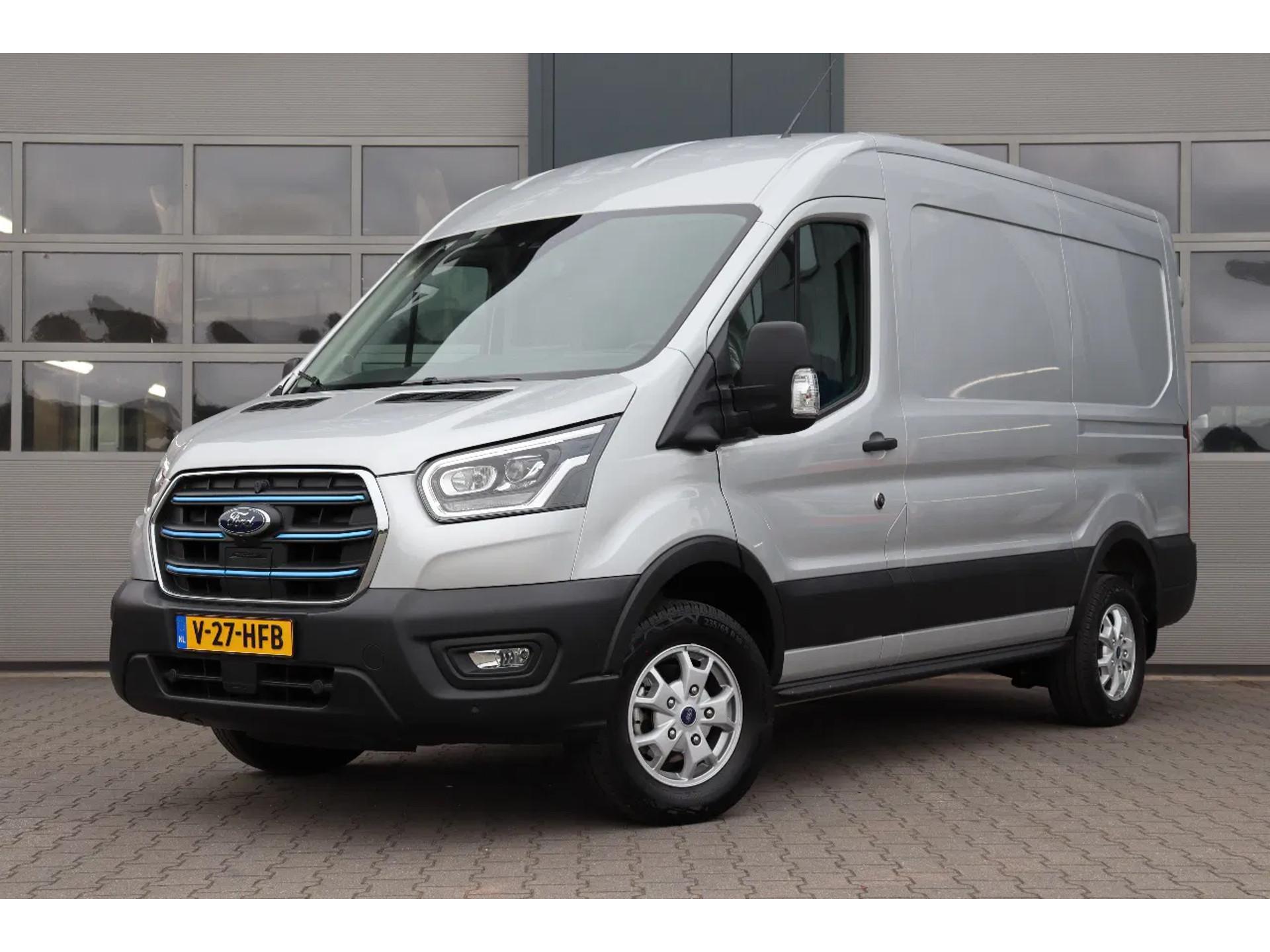 Foto 1 van Ford 68KWH L2H2 l 100% ELEKTRISCH l NAVI l 360 CAMERA l ACC l CLIMATE CONTROL