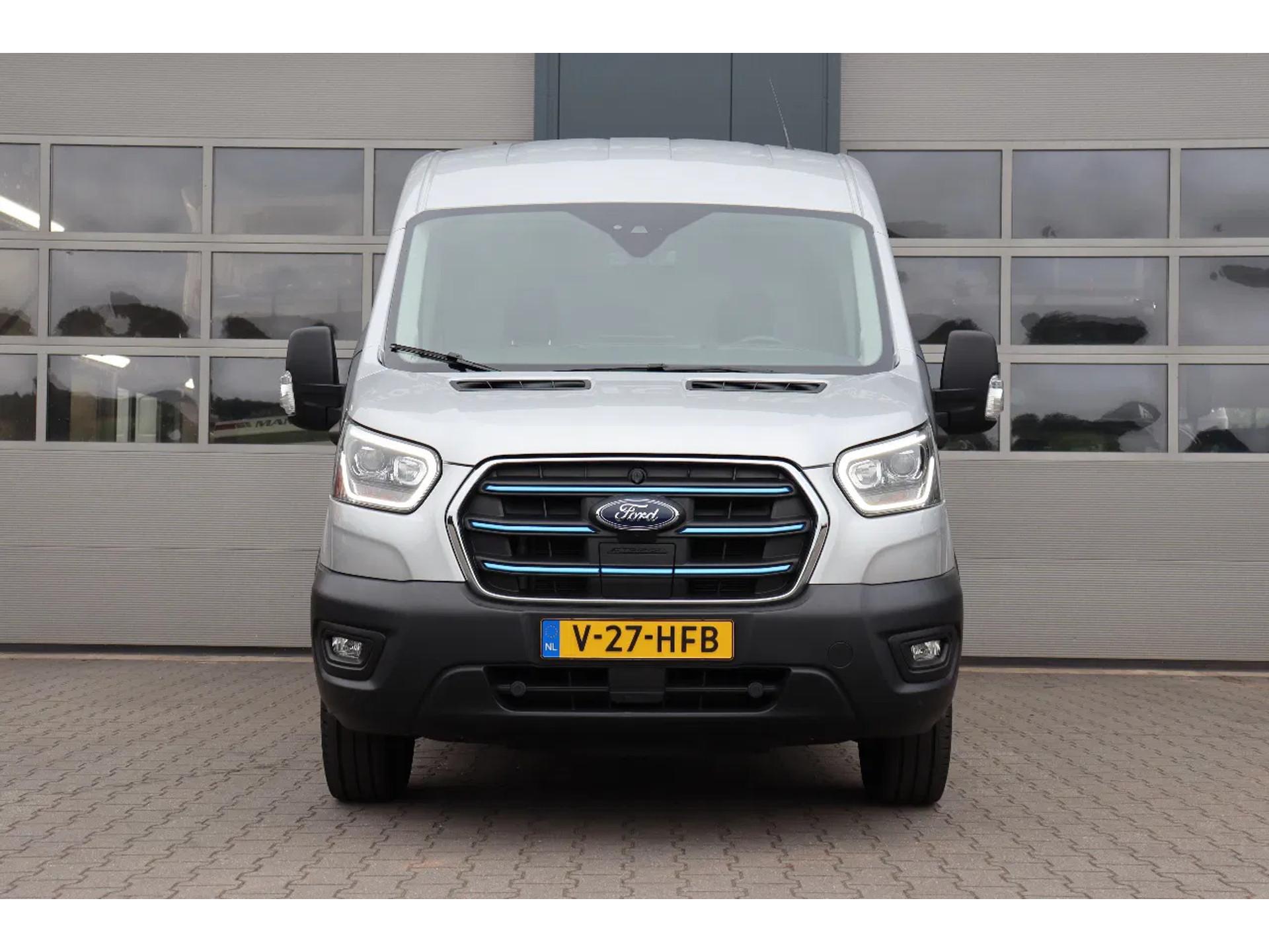 Foto 14 van Ford 68KWH L2H2 l 100% ELEKTRISCH l NAVI l 360 CAMERA l ACC l CLIMATE CONTROL