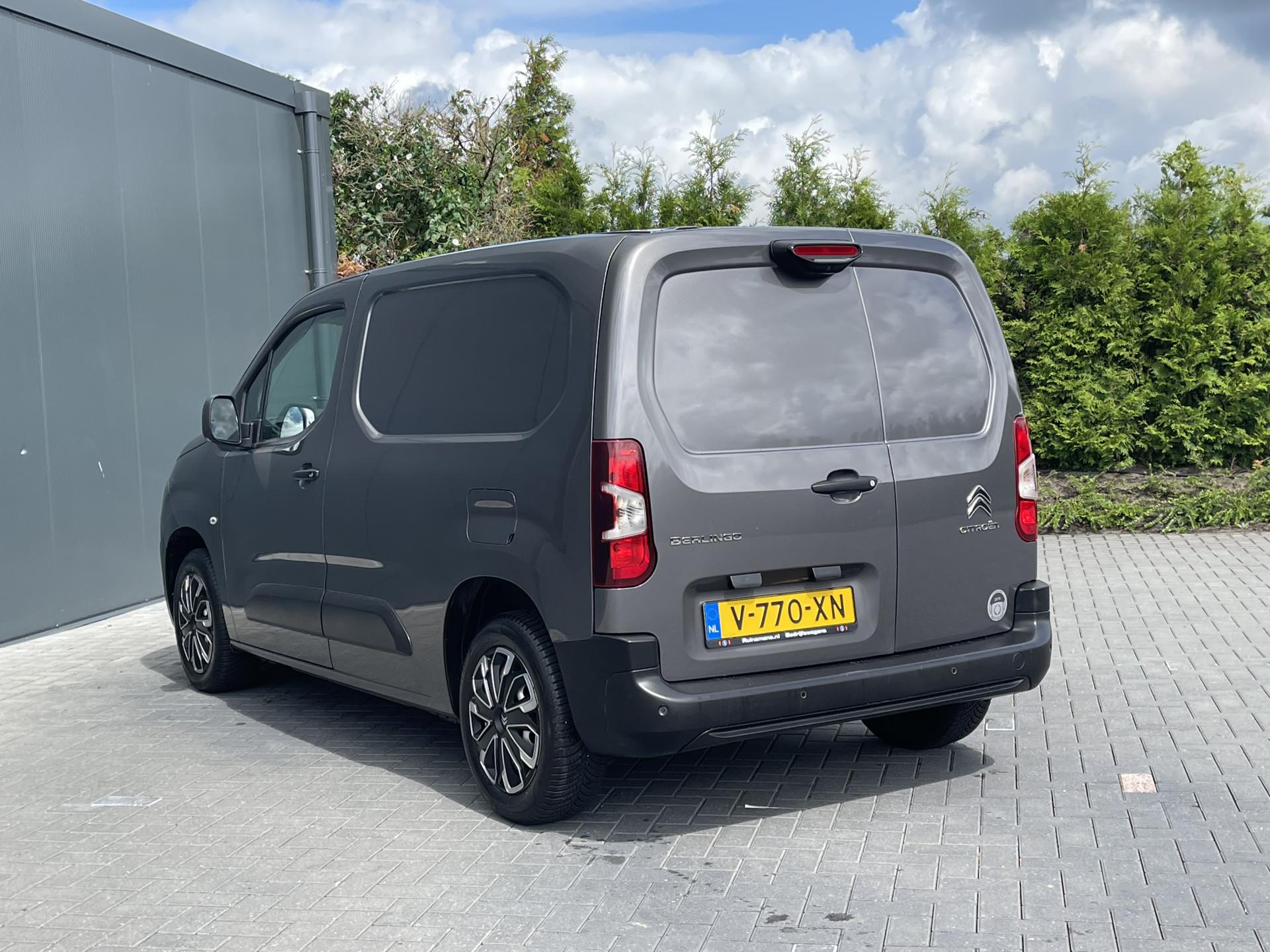 Foto 4 van Citroën 1.5 BlueHDI 131 PK / AIRCO / CRUISE / NAVI / CARPLAY / CAMERA / 3-ZITS