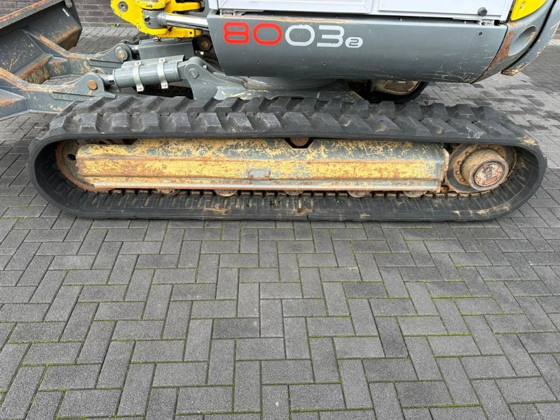 Foto 13 van Wacker Neuson 8003 MINI GRAAFMACHINE/EXCAVATOR/BAGGER