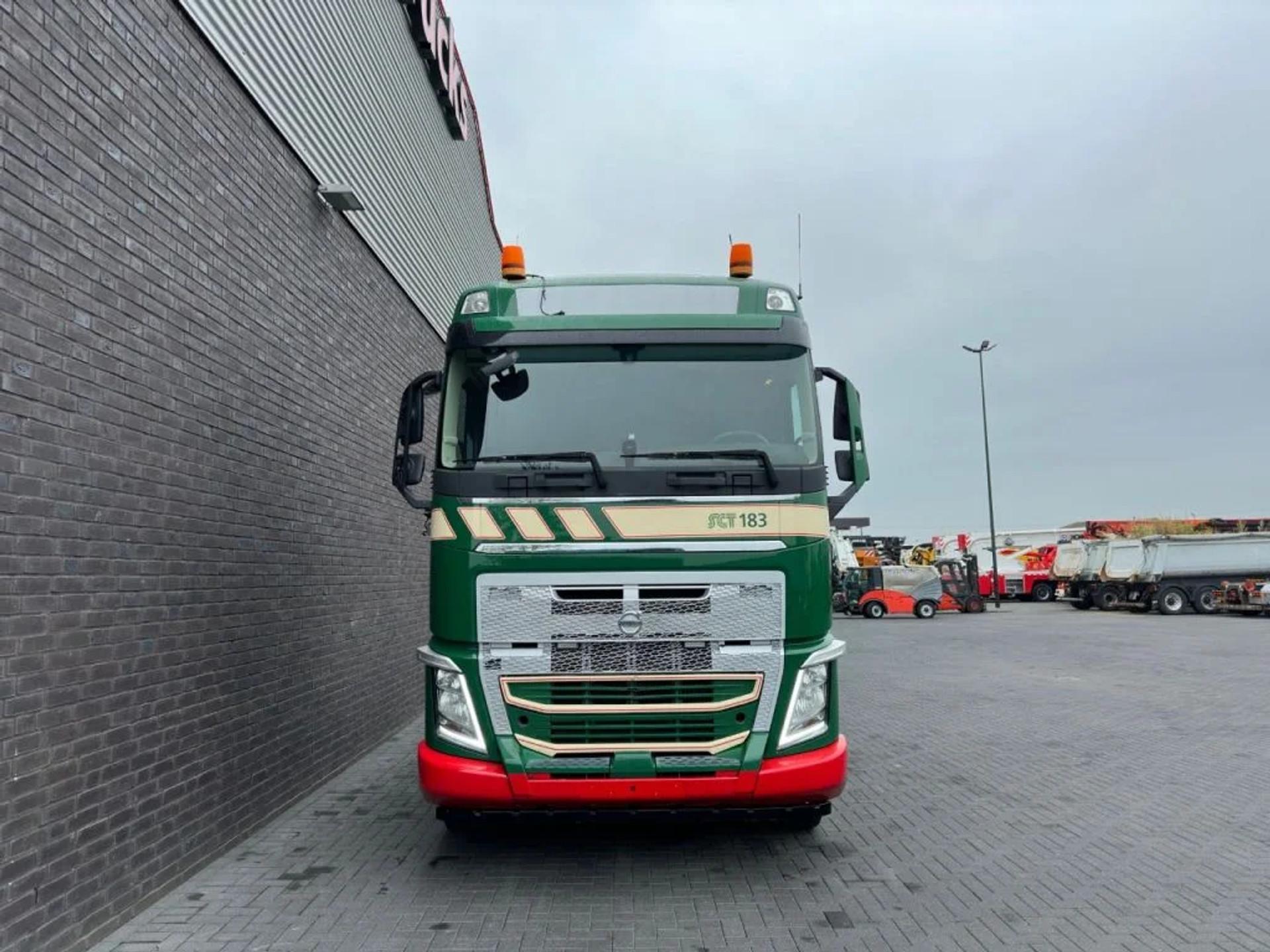 Foto 7 van Volvo FH 500 6X4 TREKKER/TRACTOR/SZM EURO 6 HYDRAULIC