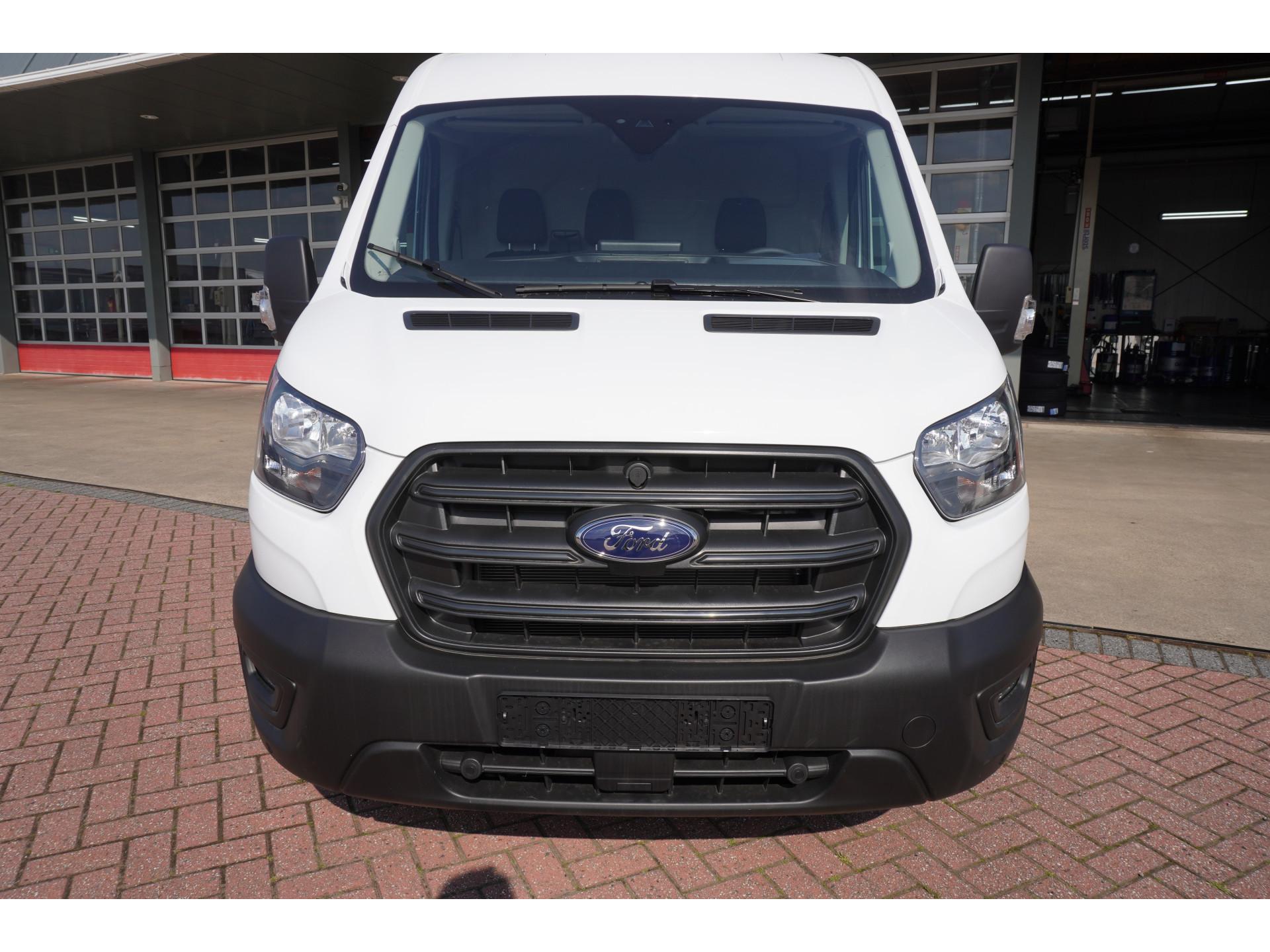 Foto 11 van Ford 350L 2.0 TDCI 130PK L3H2 Trend Automaat