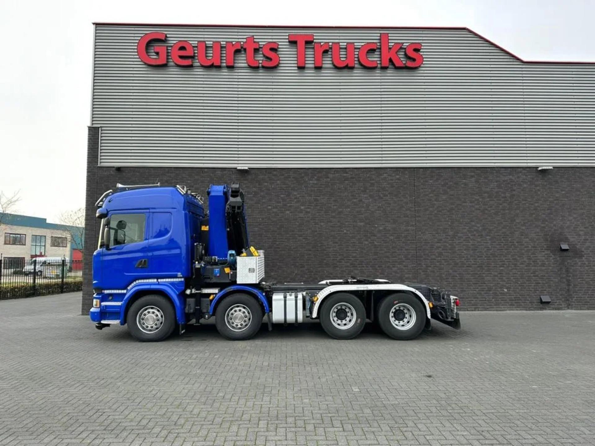 Foto 10 van Scania R580 V8 8X4 TREKKER-BAKWAGEN COMBI + HMF 4020-K5 KRAAN/KRAN/CRANE/GRUA