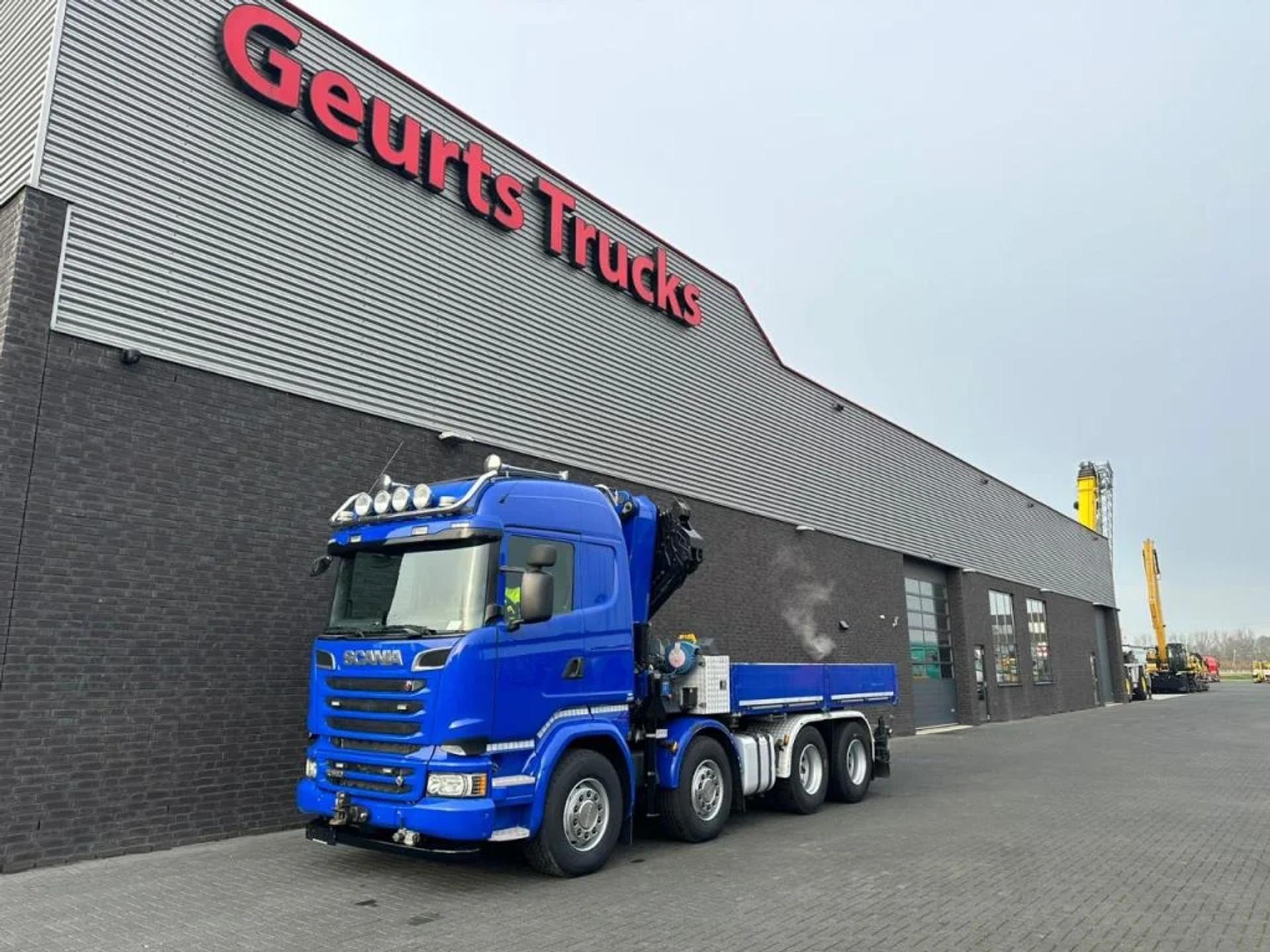 Foto 12 van Scania R580 V8 8X4 TREKKER-BAKWAGEN COMBI + HMF 4020-K5 KRAAN/KRAN/CRANE/GRUA