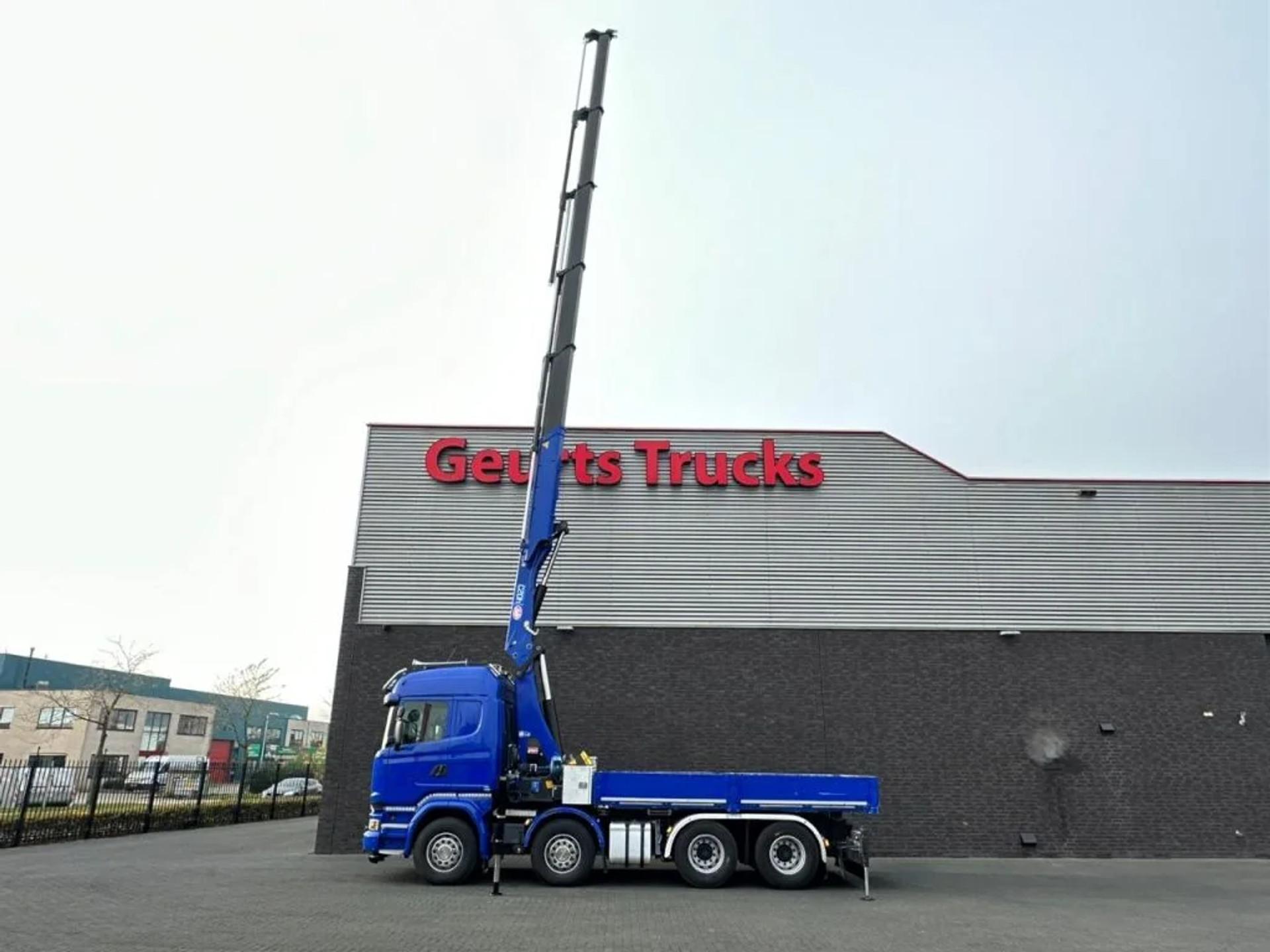 Foto 7 van Scania R580 V8 8X4 TREKKER-BAKWAGEN COMBI + HMF 4020-K5 KRAAN/KRAN/CRANE/GRUA