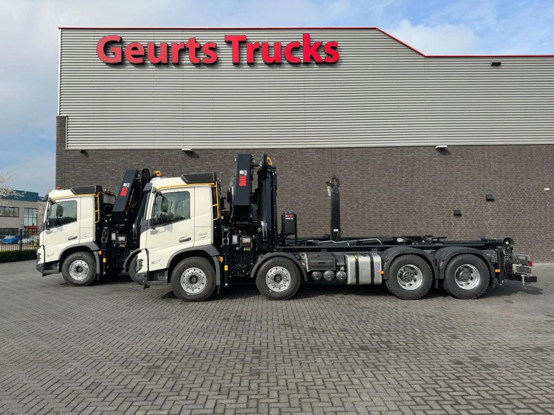 Foto 39 van Volvo FMX 500 8X4 HIAB HAAKARM + HIAB 548 E-8 KRAAN/KRAN/CRANE/GRUA