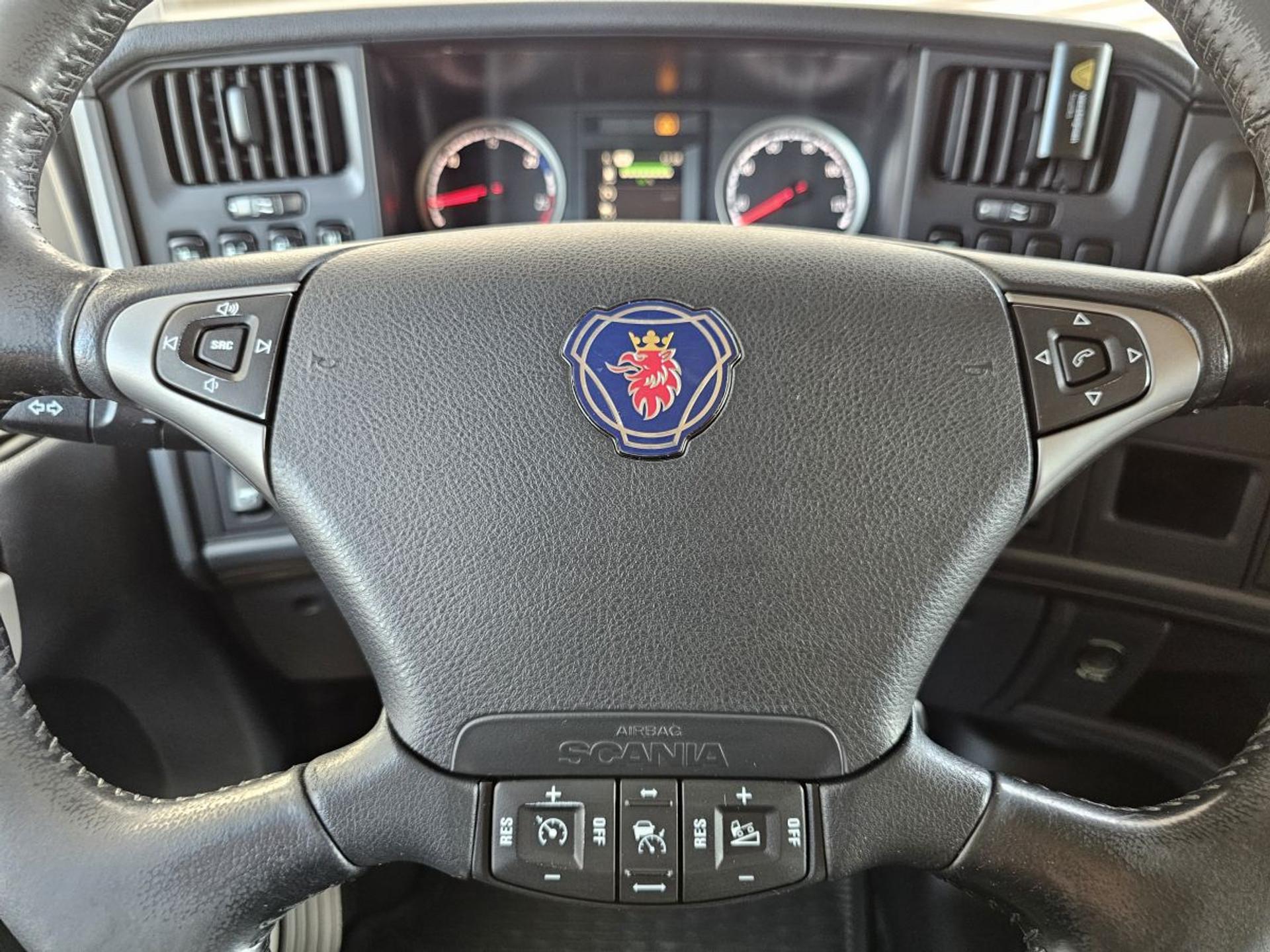 Foto 11 van Scania R450 / FULL-AIR / RETARDER /WB310