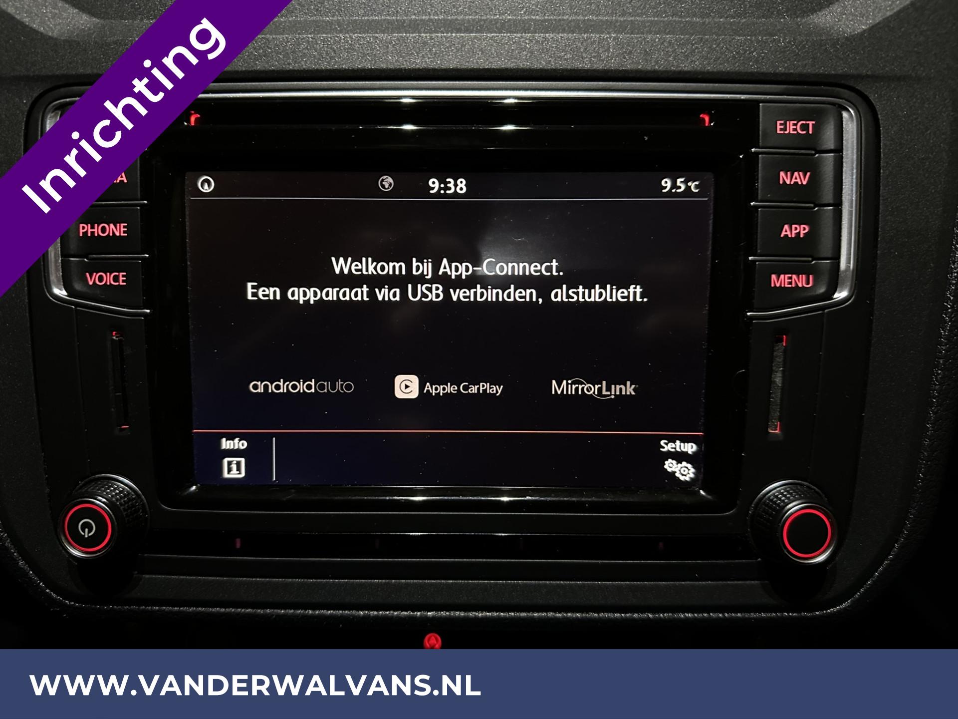 Foto 5 van Volkswagen Caddy 2.0 TDI L1H1 Inrichting Euro6 Airco | Navigatie | Camera | Trekhaak | Apple Carplay | Cruisecontrol