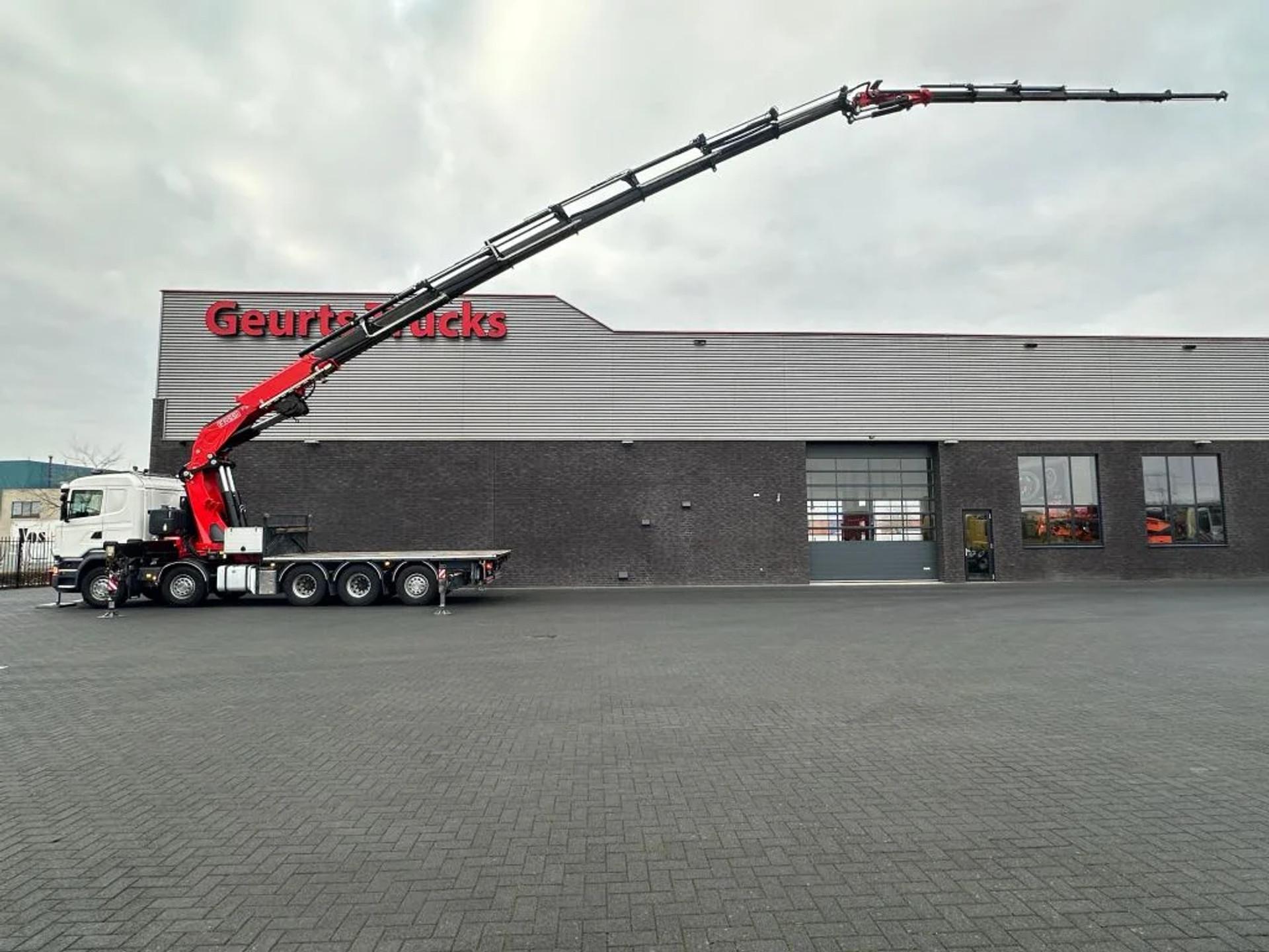 Foto 1 van Scania R520 V8 10X4 TRIDEM + F1650RA.2.28 + JIB L816 KRAAN/KRAN/CRANE/GRUA