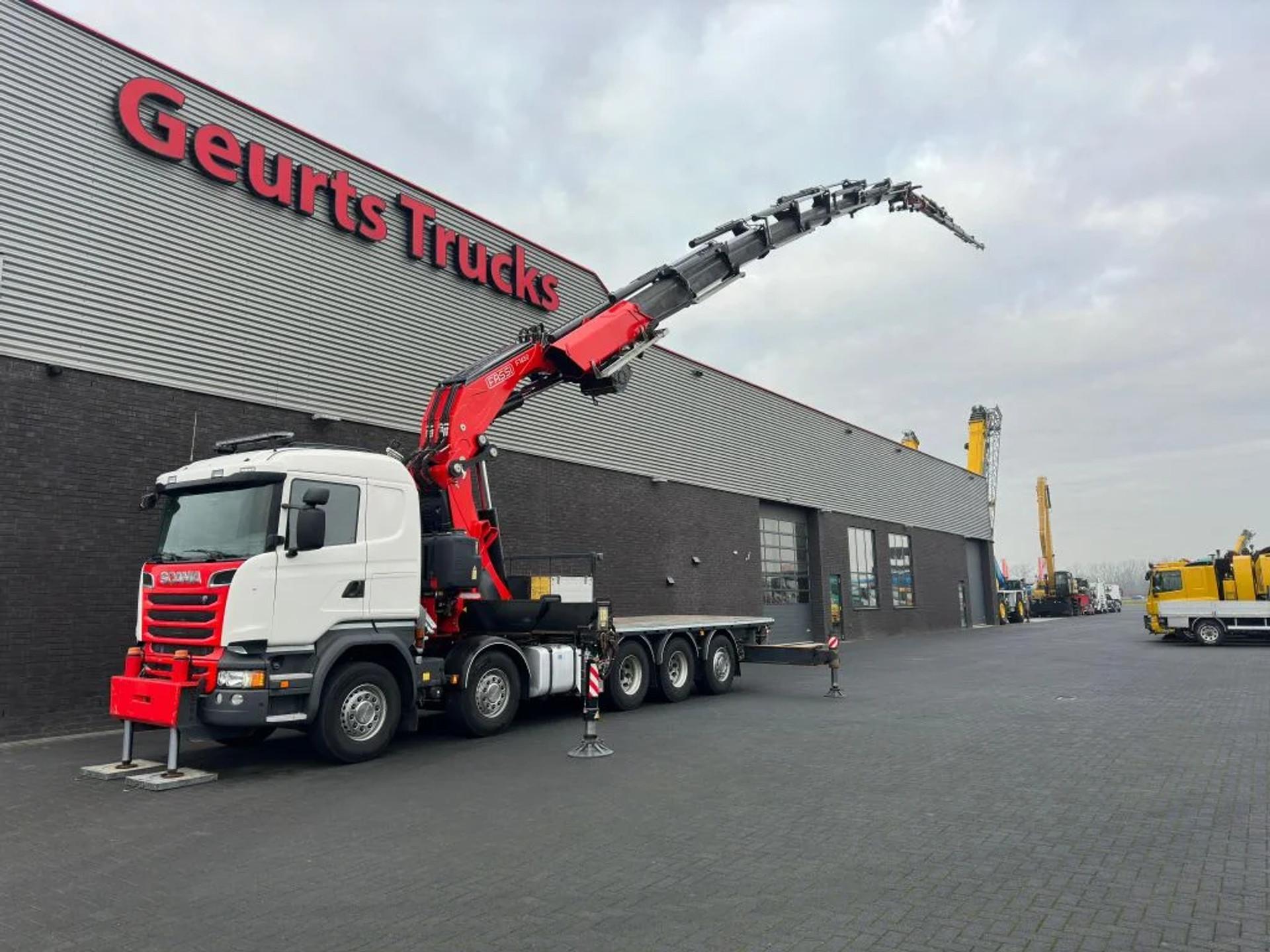 Foto 2 van Scania R520 V8 10X4 TRIDEM + F1650RA.2.28 + JIB L816 KRAAN/KRAN/CRANE/GRUA