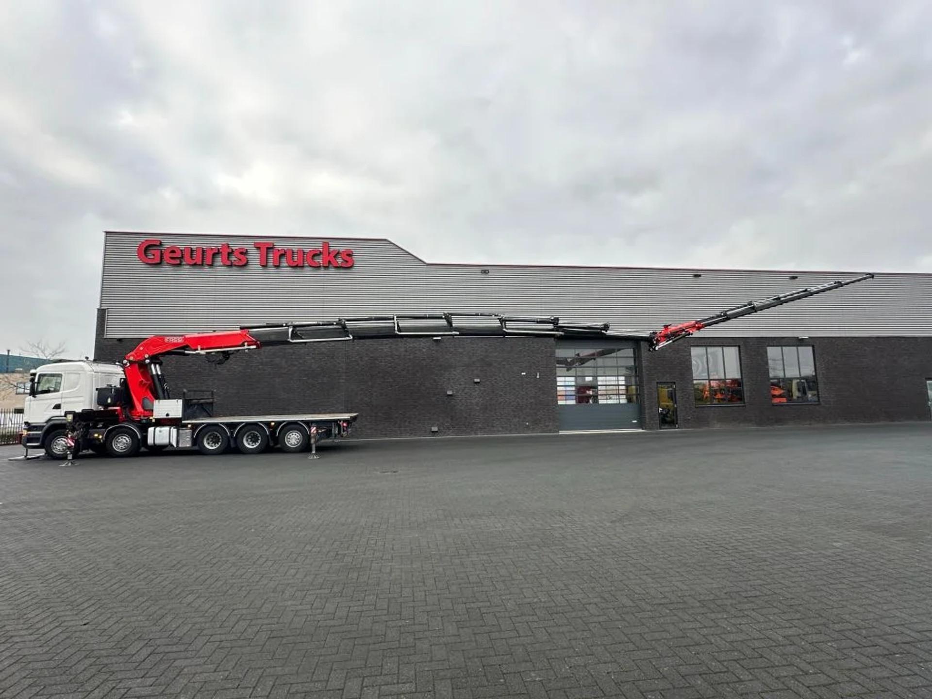 Foto 3 van Scania R520 V8 10X4 TRIDEM + F1650RA.2.28 + JIB L816 KRAAN/KRAN/CRANE/GRUA