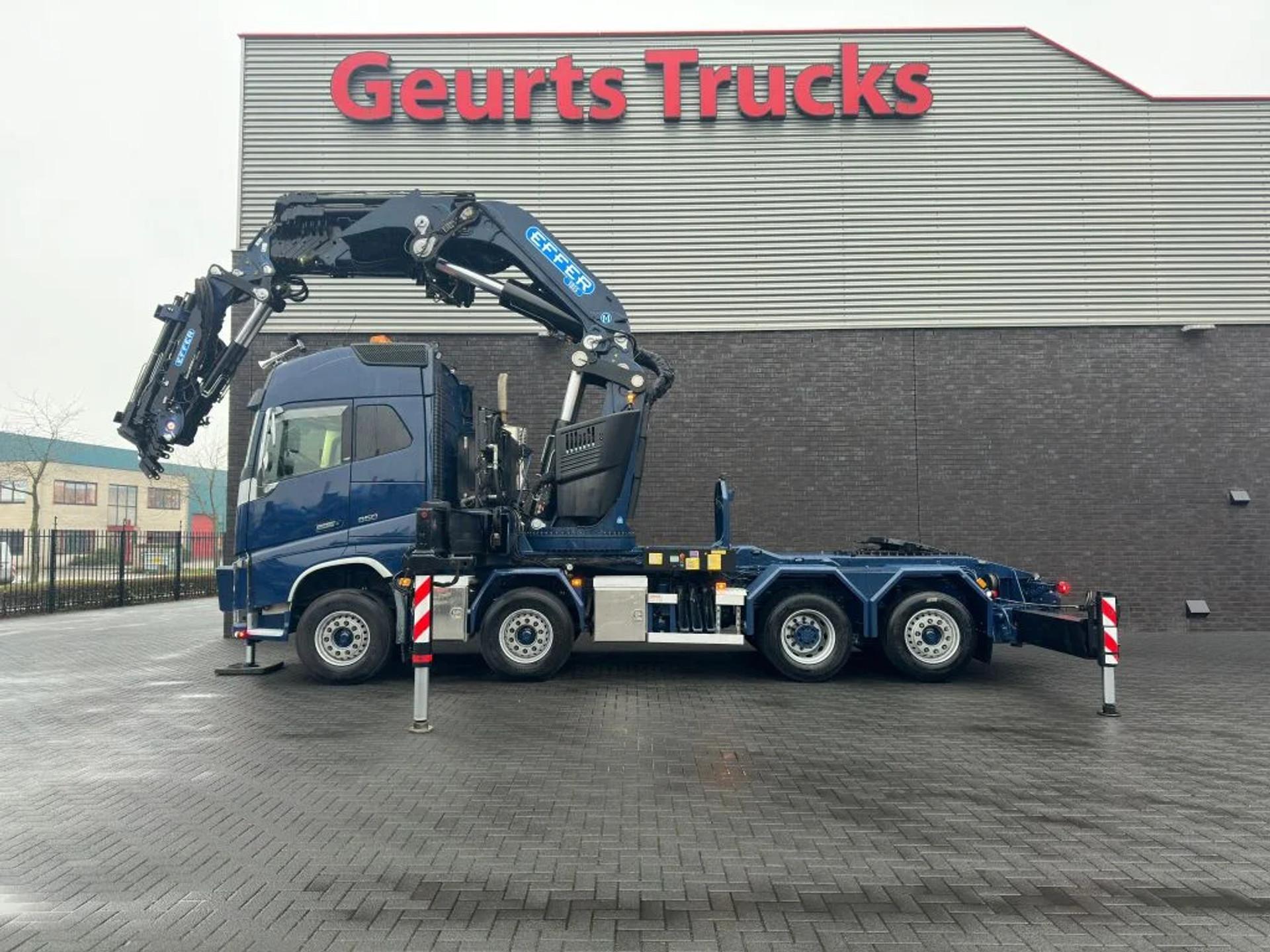 Foto 7 van Volvo FH 16.650 8X2 + EFFER 1855/8S + JIB 6S HEAVY DUTY KRAAN/KRAN/CRANE/GRUA