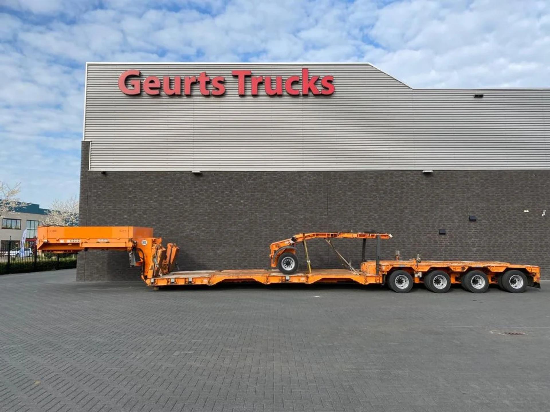 Foto 1 van Goldhofer STZ-VL4-50/80 + DOLLY SX1-30/80 1+4 LOWLOADER/DIEPLADER/TIEFLADER