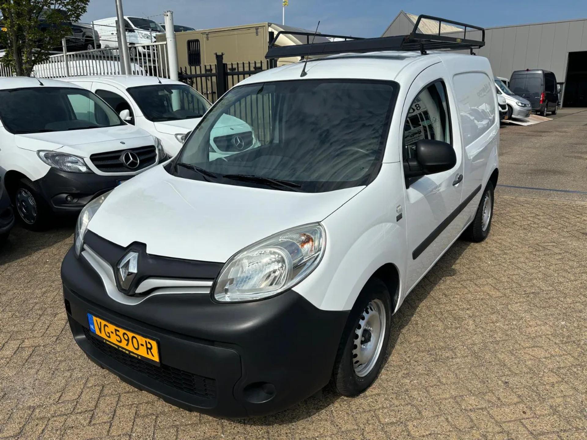 Foto 2 van Renault 1.5DCI Airco Cruisecontrol 1e Eigenaar 56.000KM