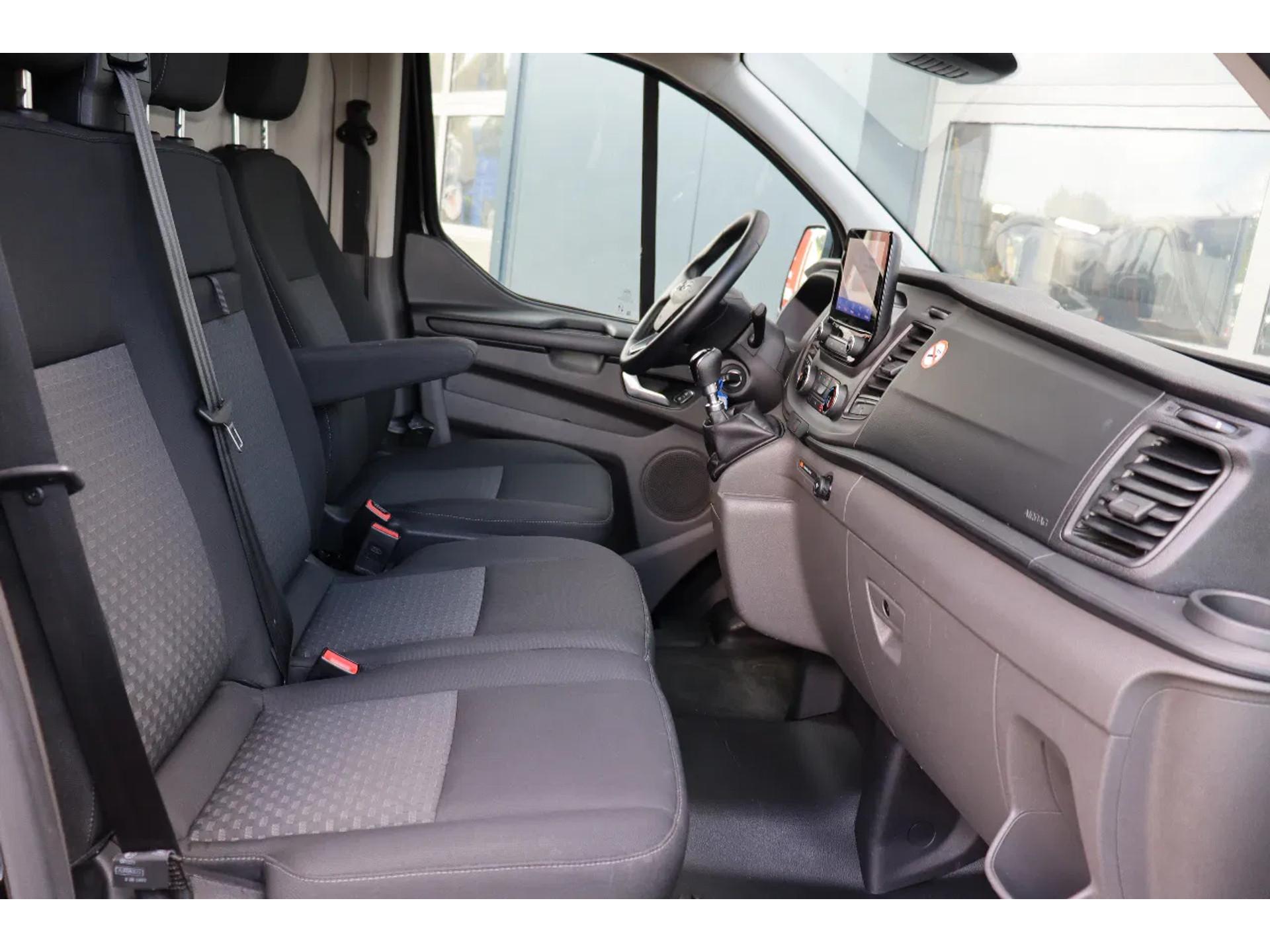 Foto 17 van Ford 2.0 TDCi 130PK L2H1 l AIRCO l NAVI l CAMERA l CRUISE CONTROL