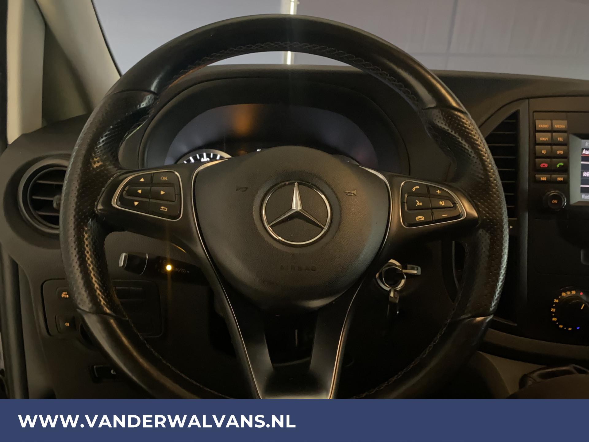 Foto 5 van Mercedes-Benz Vito 116 CDI 163pk L2H1 Euro6 Airco | LED | Cruisecontrol | Xenon |