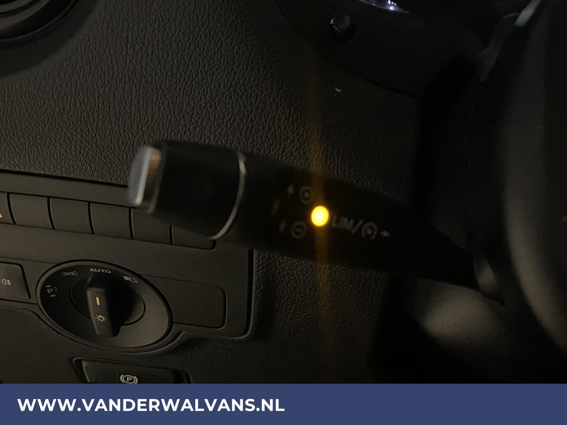 Foto 8 van Mercedes-Benz Vito 116 CDI 163pk L2H1 Euro6 Airco | LED | Cruisecontrol | Xenon |