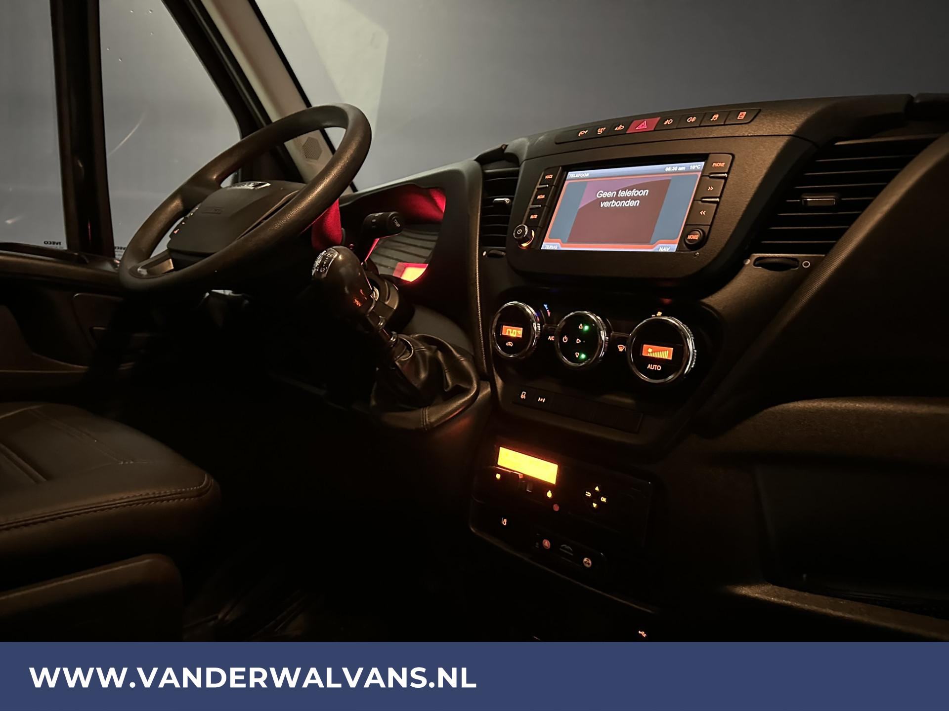 Foto 13 van Iveco Daily 50C17 3.0 Liter 170pk Bakwagen + Achterdeuren Dubbel Lucht Airco |