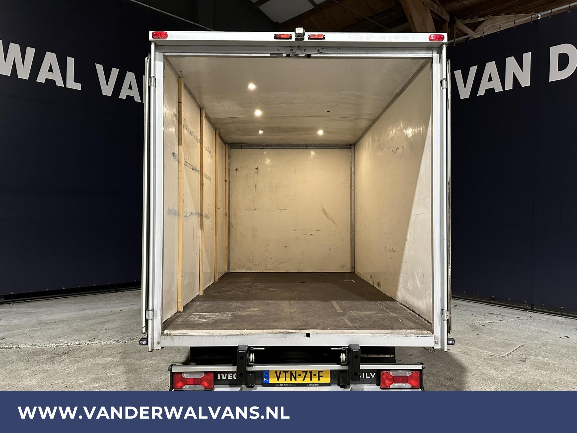 Foto 3 van Iveco Daily 50C17 3.0 Liter 170pk Bakwagen + Achterdeuren Dubbel Lucht Airco |