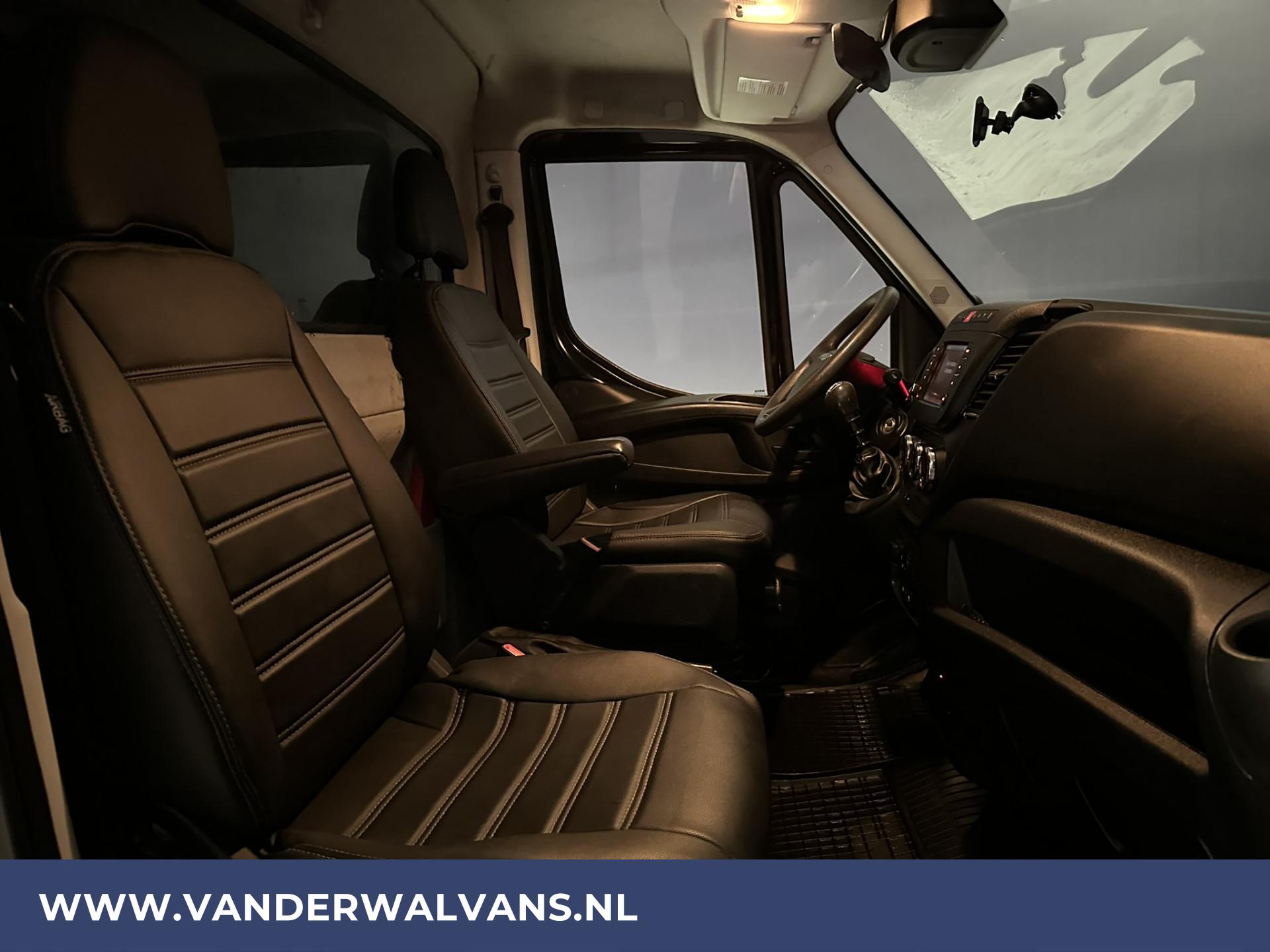Foto 9 van Iveco Daily 50C17 3.0 Liter 170pk Bakwagen + Achterdeuren Dubbel Lucht Airco |