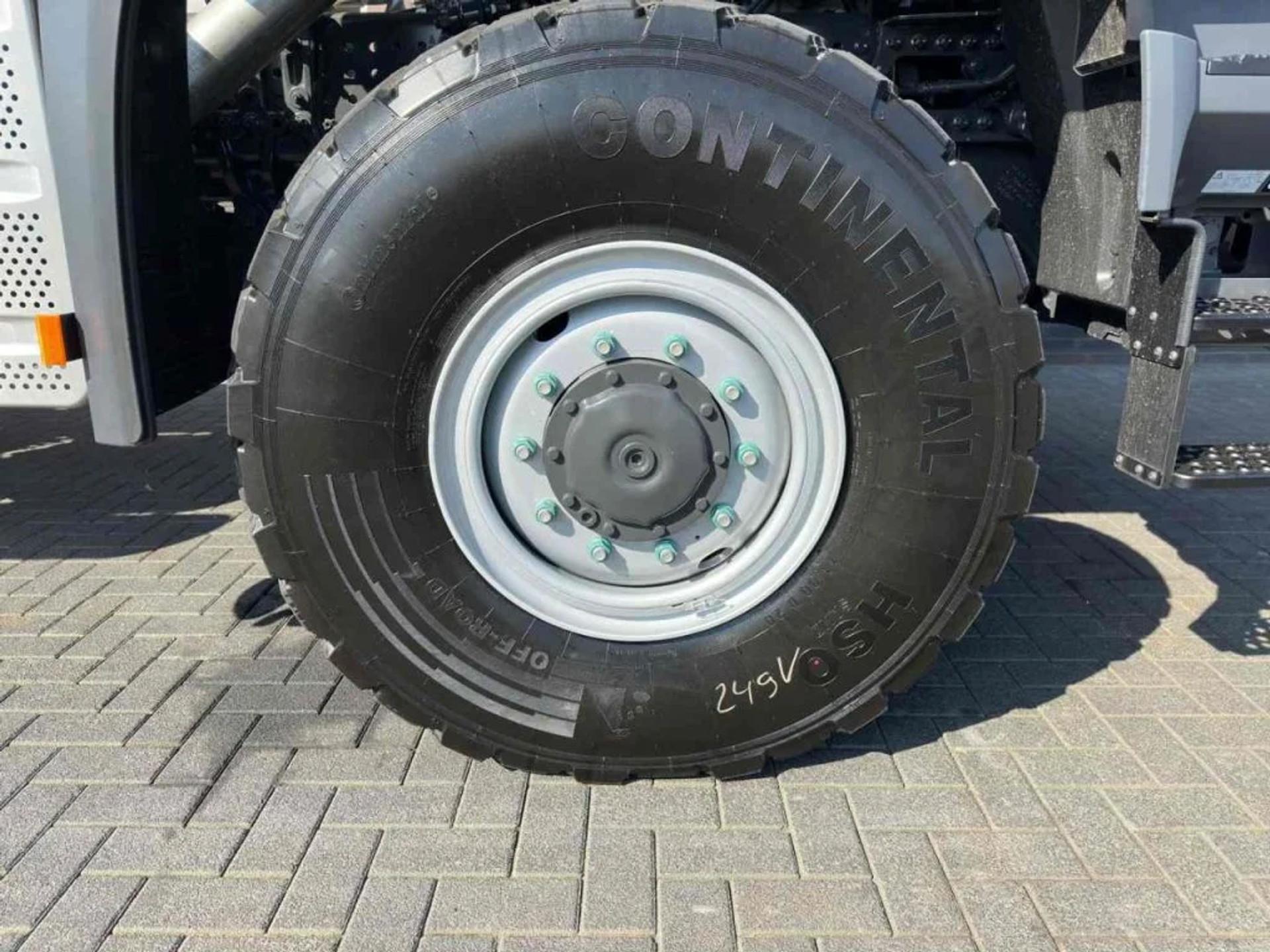 Foto 21 van Mercedes-Benz Arocs 4052 AS 6X6 HEAVY DUTY PRIME MOVERS NEW 2 UNITS IN STOCK !!!!