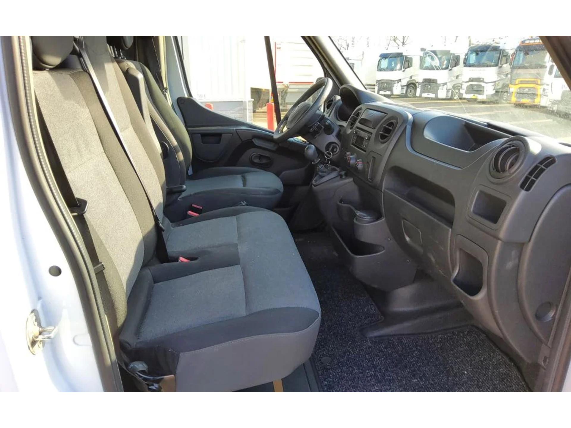 Foto 14 van Renault Master 120.35 L2H2 GESLOTEN - EURO 6 - VBH-57-J