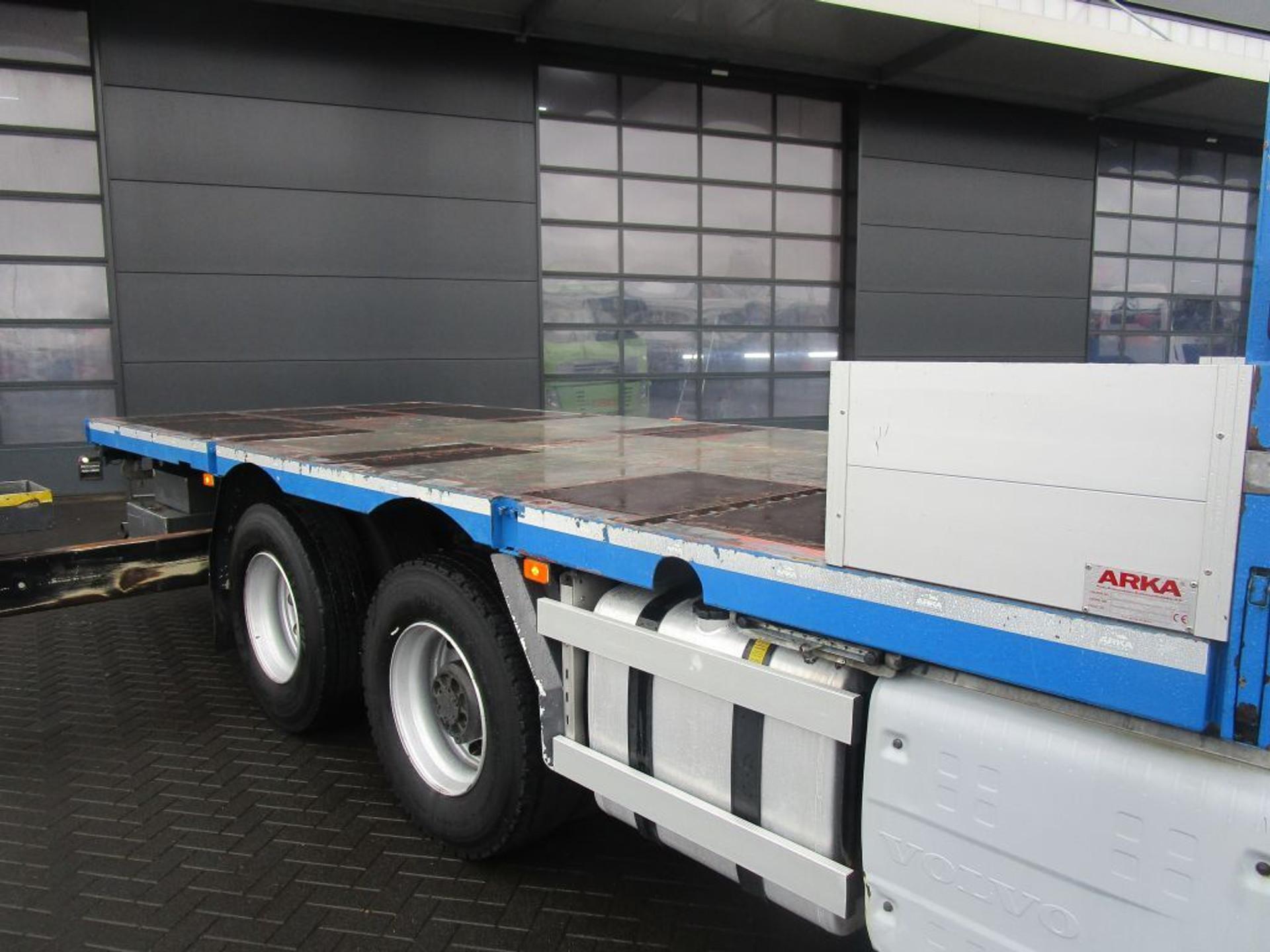 Foto 18 van Volvo FH 550 8x2 Euro 6 EFFER 685/6S + JIB 4S