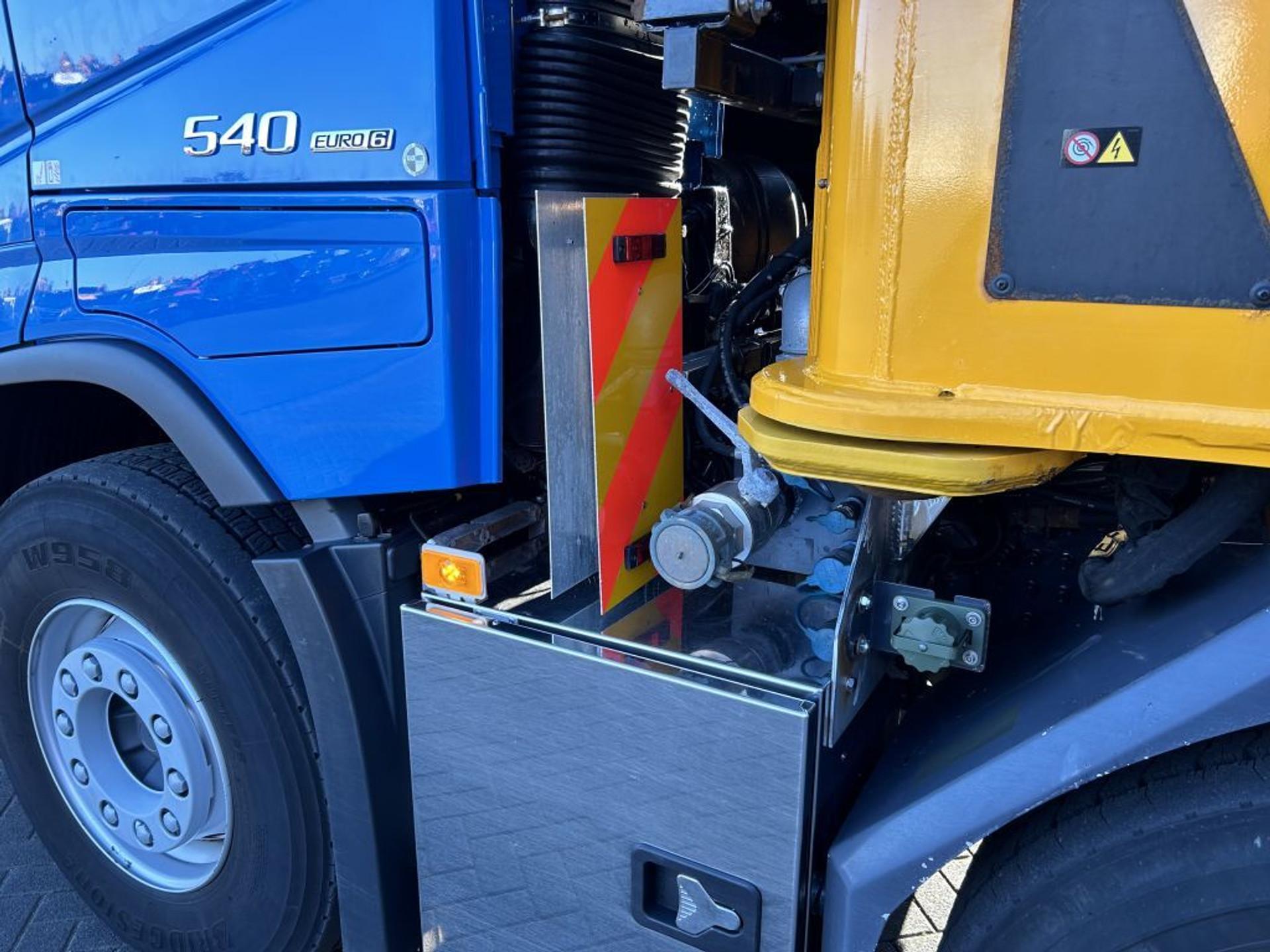 Foto 30 van Volvo FH 540 8x2 EFFER 955/8S + JIB 6S CROSSTAB