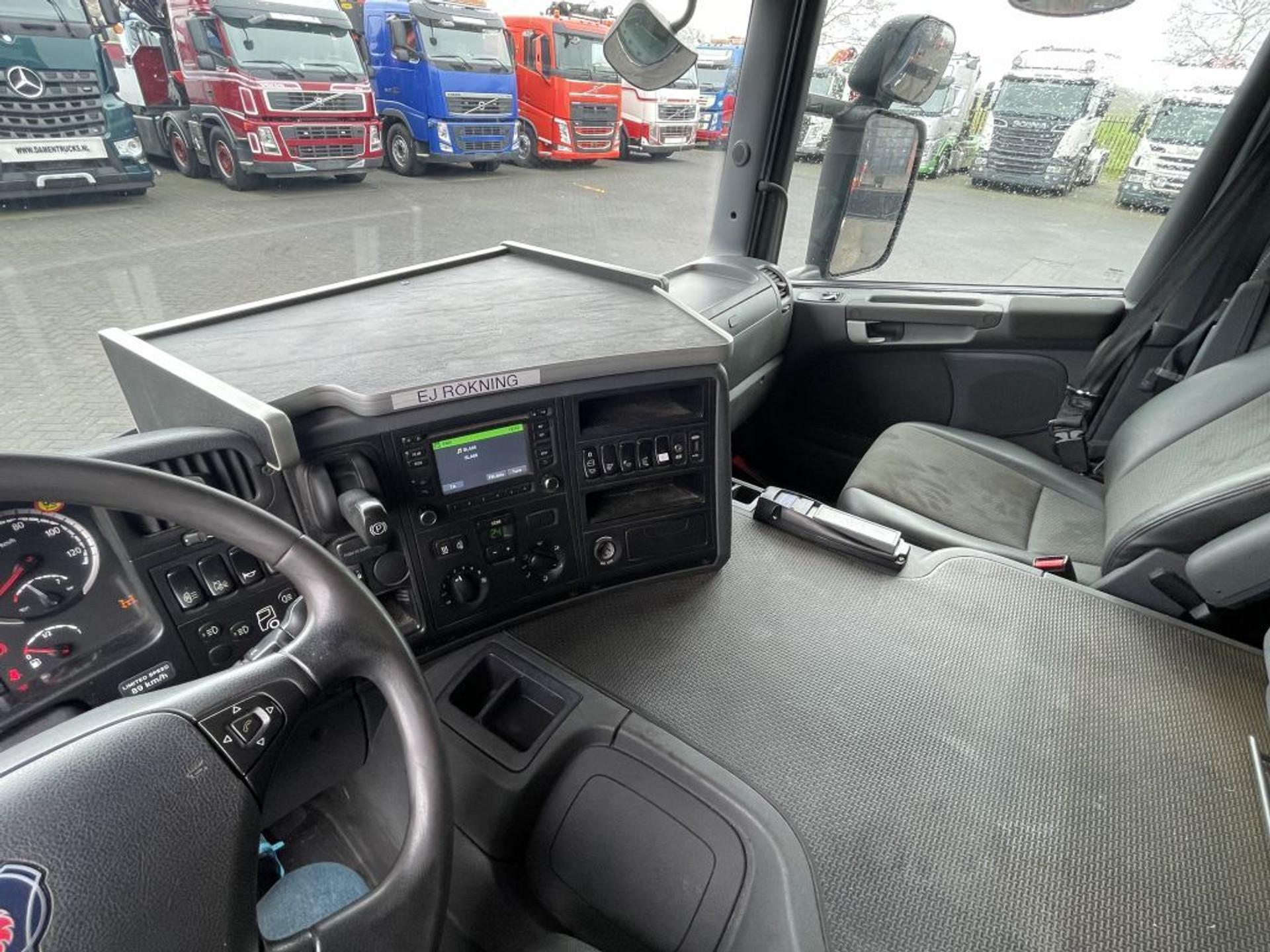 Foto 12 van Scania P 410 8x2 Euro 6 Palfinger PK 53002-SH E