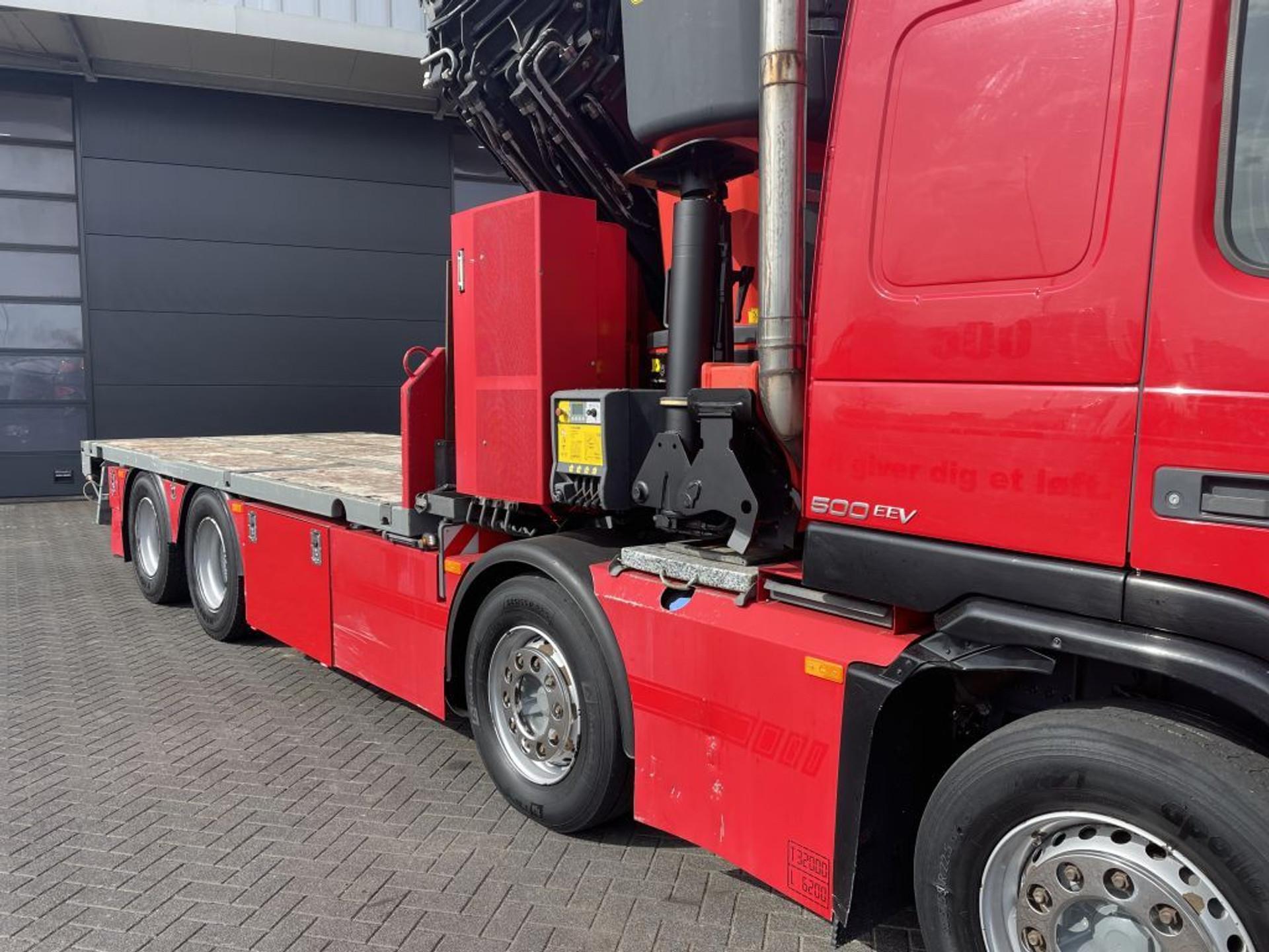 Foto 20 van Volvo FM 500 EEV 8x4 Palfinger PK 92002-SH G + JIB PJ 125 E
