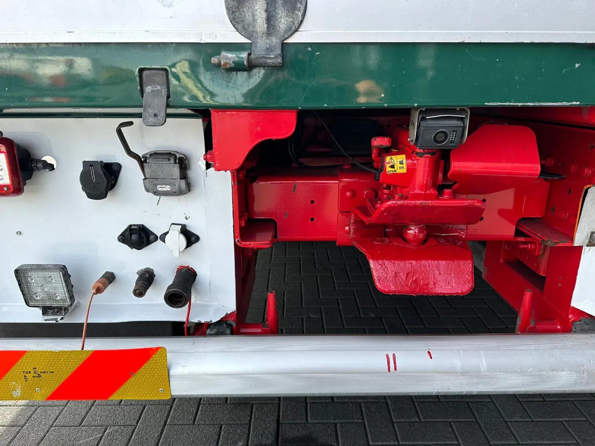 Foto 15 van Volvo FM 500 8X2 + FASSI F1350RA.2.28 XHE-DYNAMIC + JIB L616 KRAAN/KRAN/CRANE/GRUA