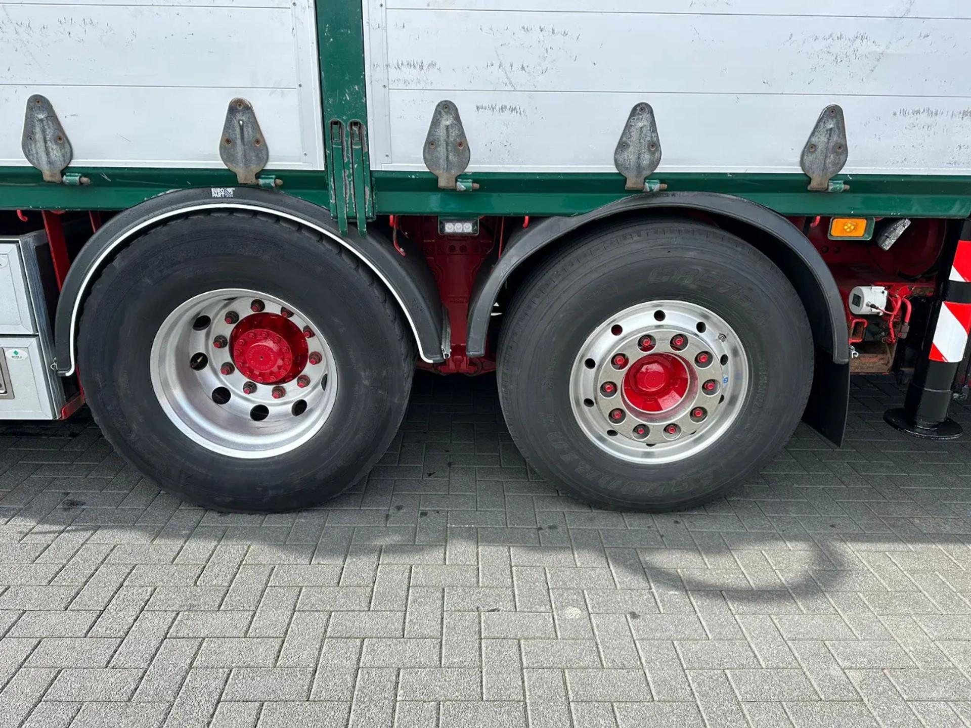 Foto 16 van Volvo FM 500 8X2 + FASSI F1350RA.2.28 XHE-DYNAMIC + JIB L616 KRAAN/KRAN/CRANE/GRUA
