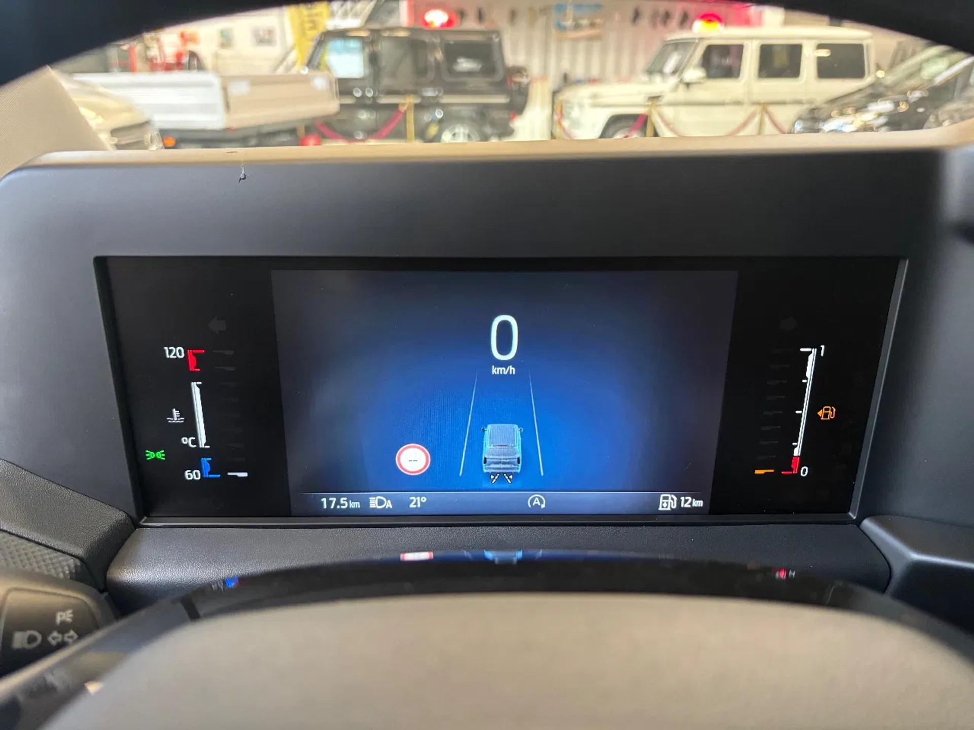 Foto 14 van Ford 300 2.0TDCI L2H1 136PK Airco Cruisecontrol trekhaak Apple Carplay NIEUW