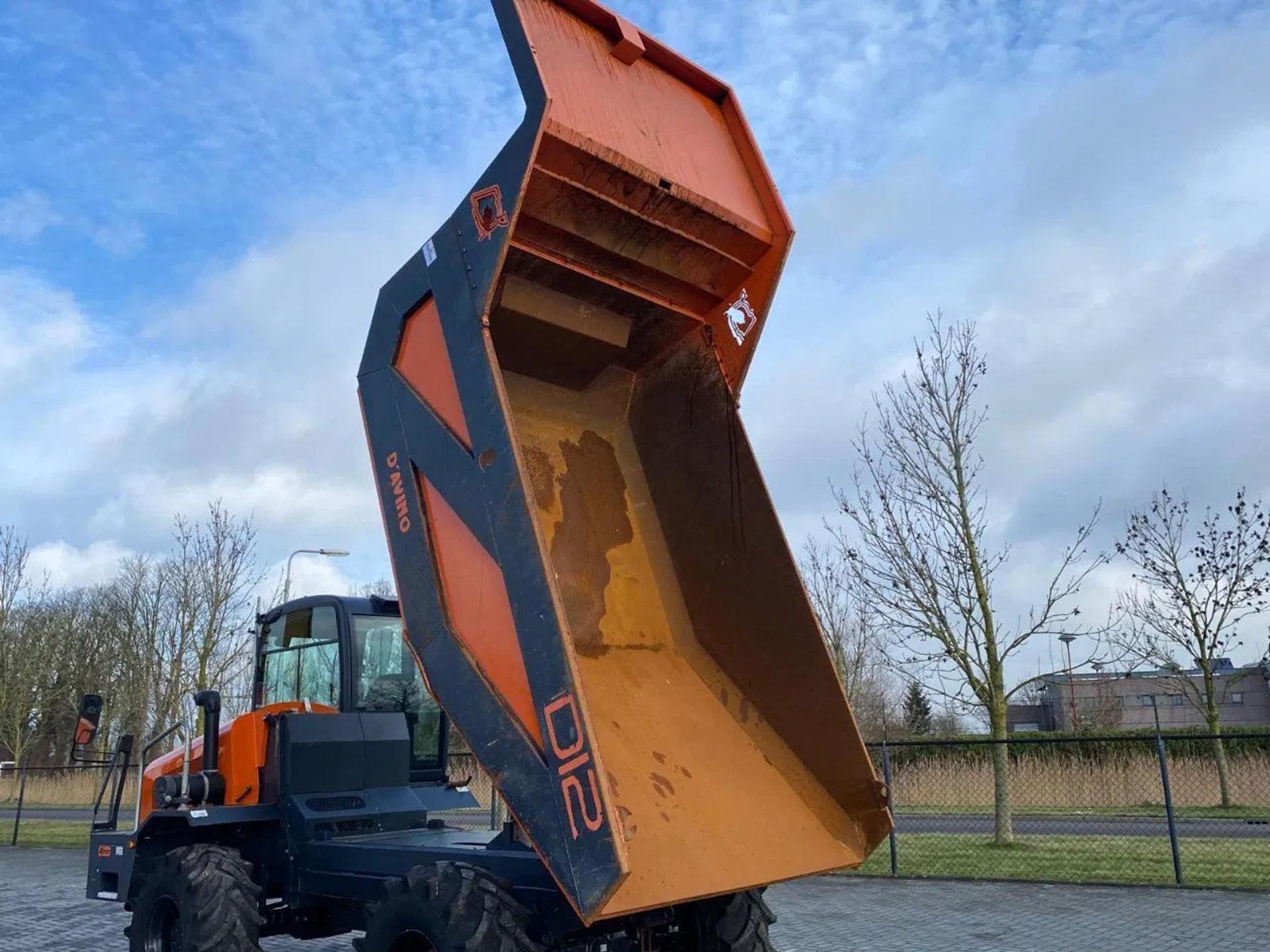 Foto 10 van Davino D12 | 18 TON | DV 100 / 912 | AIRCO | 4 WHEEL STEERING